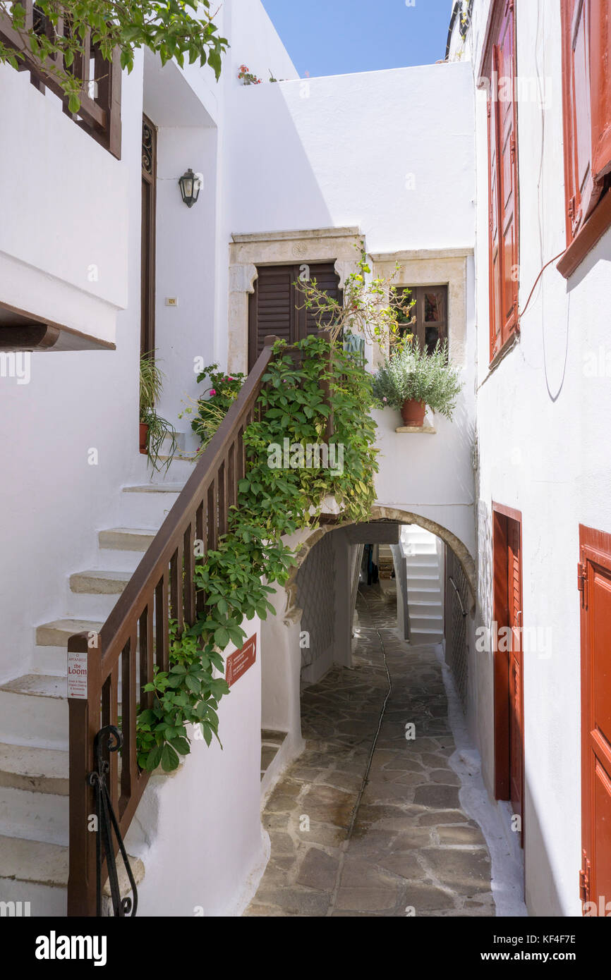 Vicolo nella città vecchia di Naxos-città, isola di Naxos, Cicladi, Egeo, Grecia Foto Stock