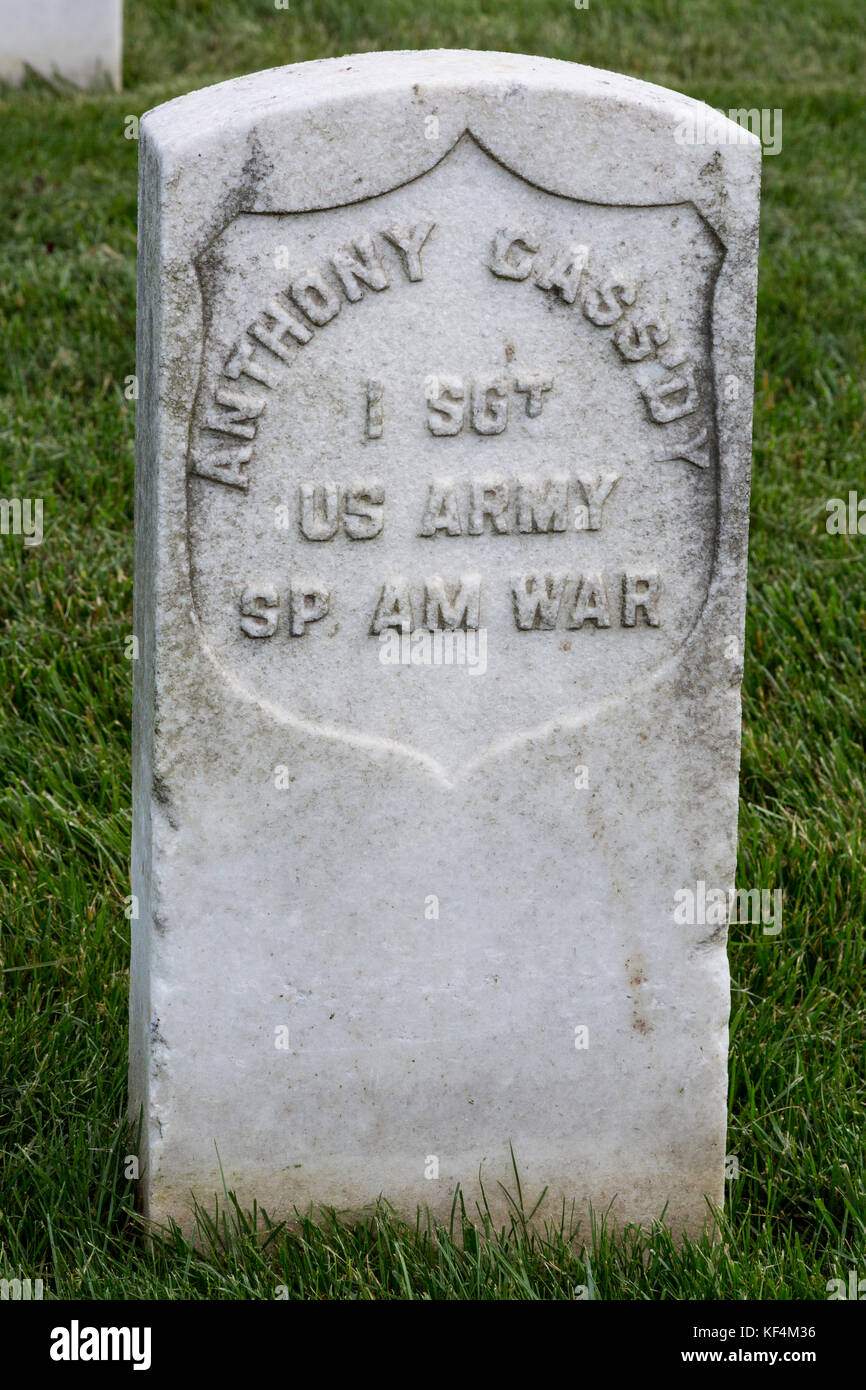 Al Cimitero Nazionale di Arlington, Arlington, Virginia, Stati Uniti d'America. Oggetto contrassegnato per la rimozione definitiva di un veterano della guerra ispano-americana, 1898. Per solo uso editoriale. Foto Stock