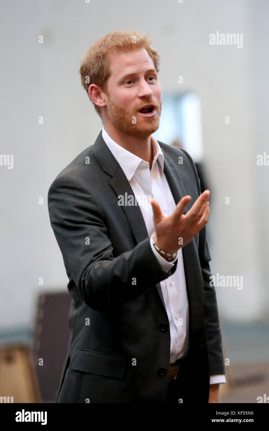Il principe Harry durante una visita ALLA PARTITA a Copenhagen, Danimarca, che utilizza lo sport per creare cambiamenti sociali duraturi e ispira le persone a diventare modelli di ruolo della comunità locale. Foto Stock
