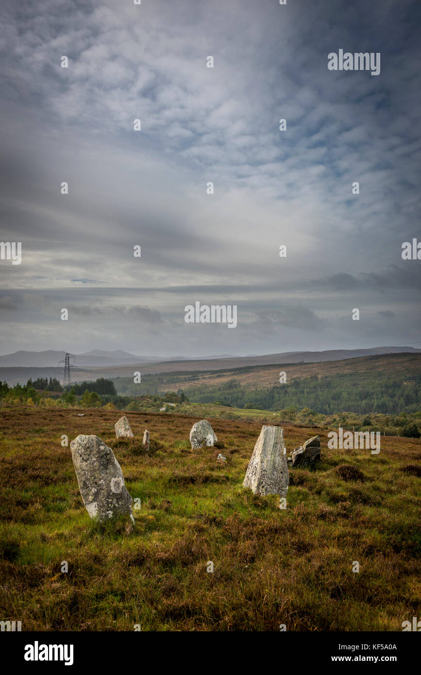 Achinduich rovinato il doppio cerchio di pietra vicino a Lairg, Sutherland, Highlands scozzesi, REGNO UNITO Foto Stock
