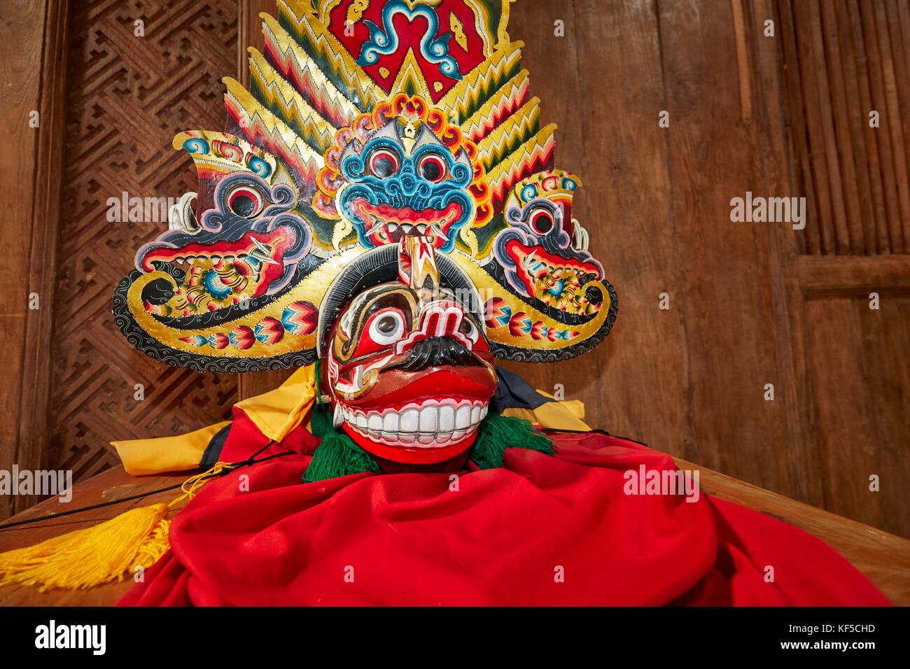 Barong Plok maschera da Java orientale. Setia Darma Casa di maschere e marionette, Mas, Ubud, Bali, Indonesia. Foto Stock