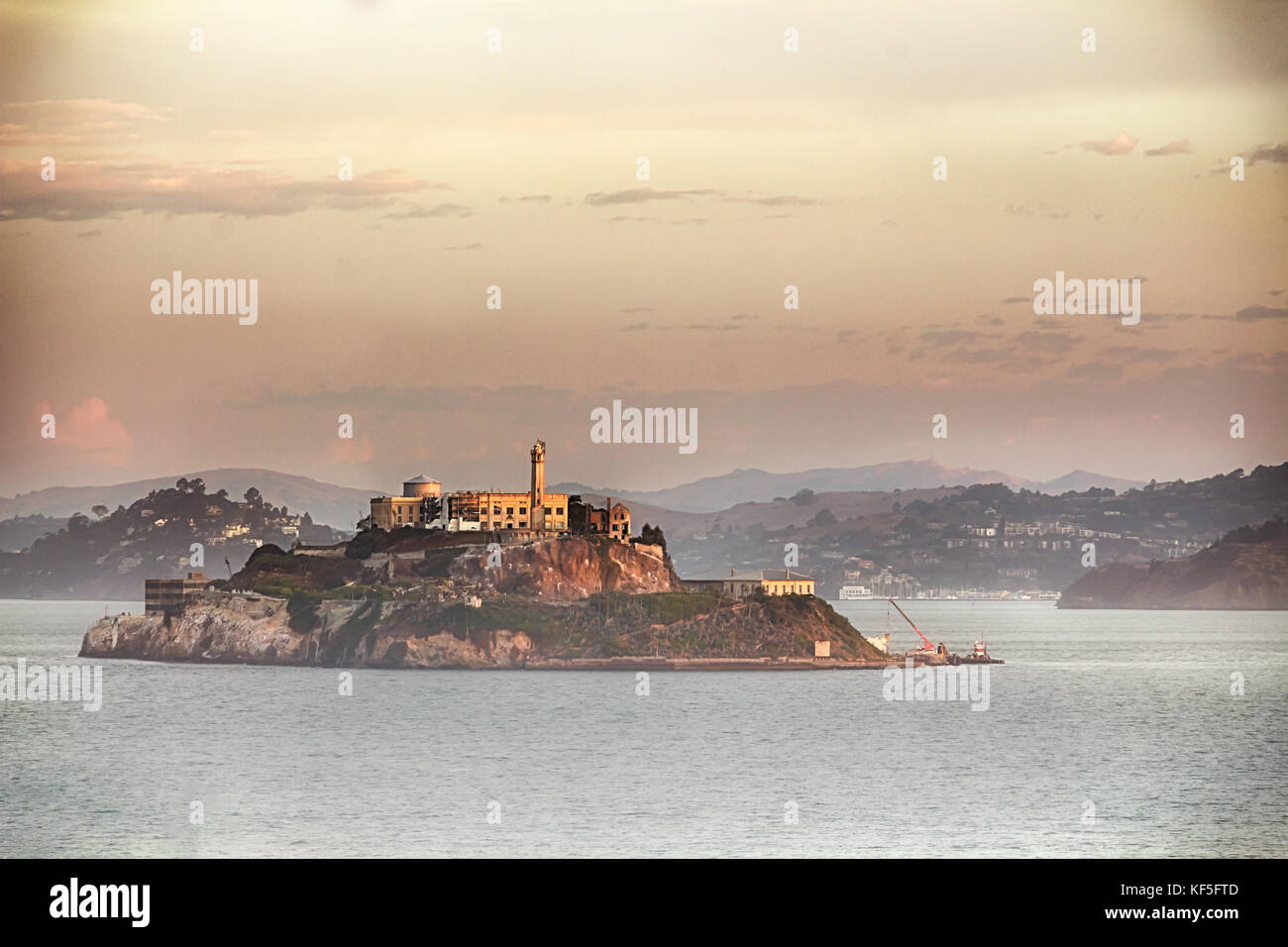 L'isola di Alcatraz a San Francisco, film in stile retrò. Foto Stock