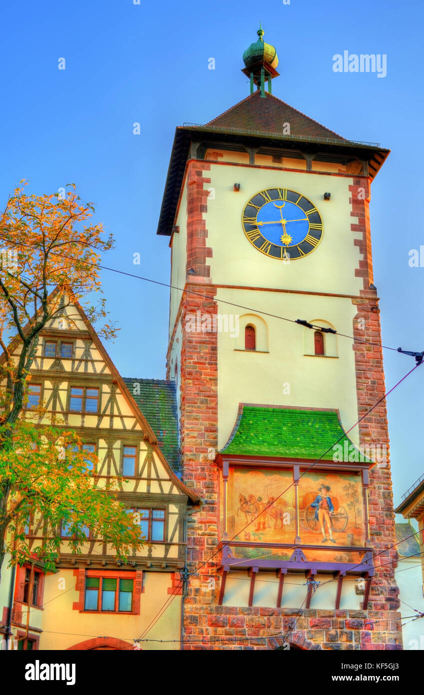 Schwabentor, una storica Porta della città di Friburgo in Brisgovia - BADEN-WURTTEMBERG, Germania Foto Stock