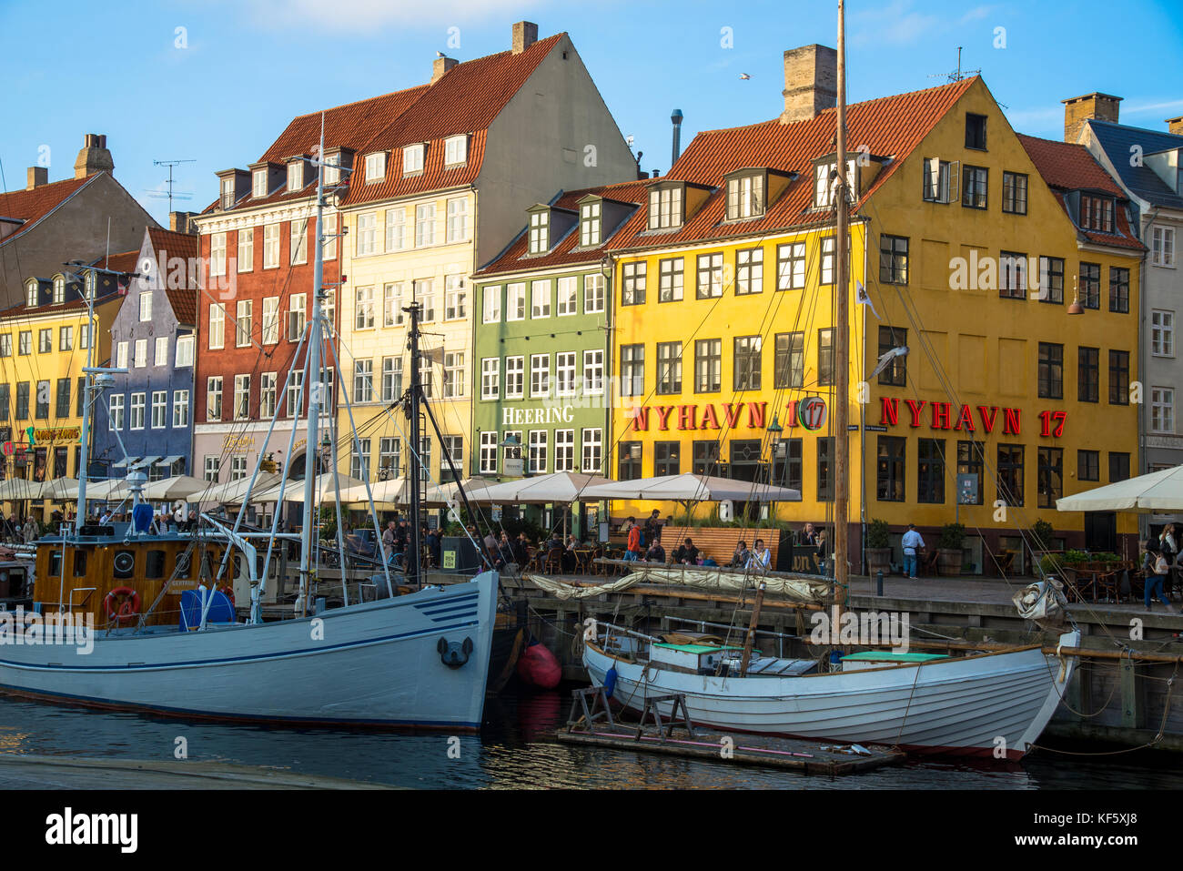 Nyhavn case colorate in copenhagen,Danimarca Foto Stock