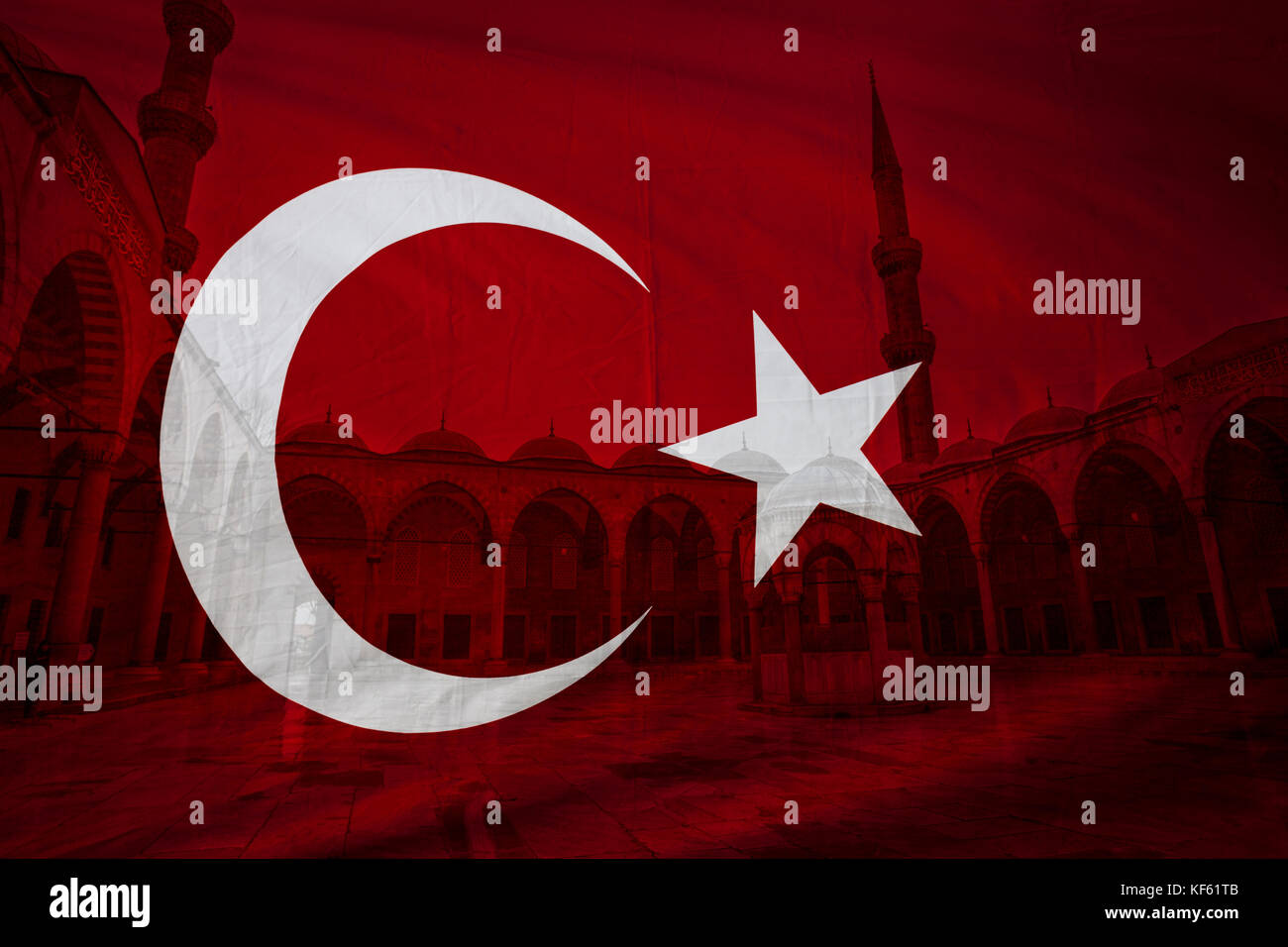 Bandiera turca con la vista della Moschea Blu cortile in background Foto Stock