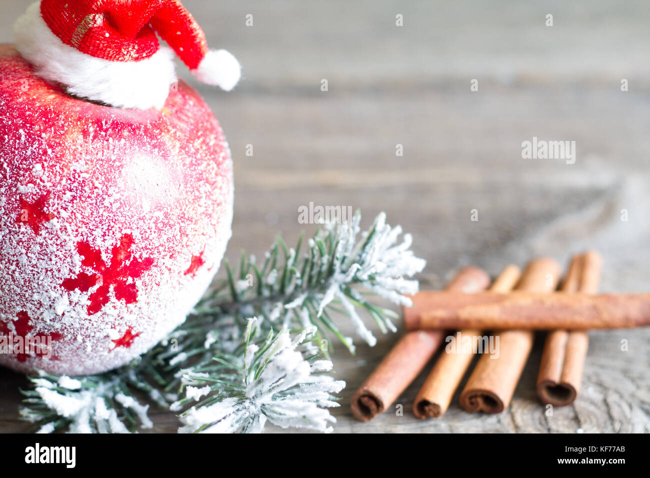 Natale apple innevato con albero astratto concetto di sfondo Foto Stock