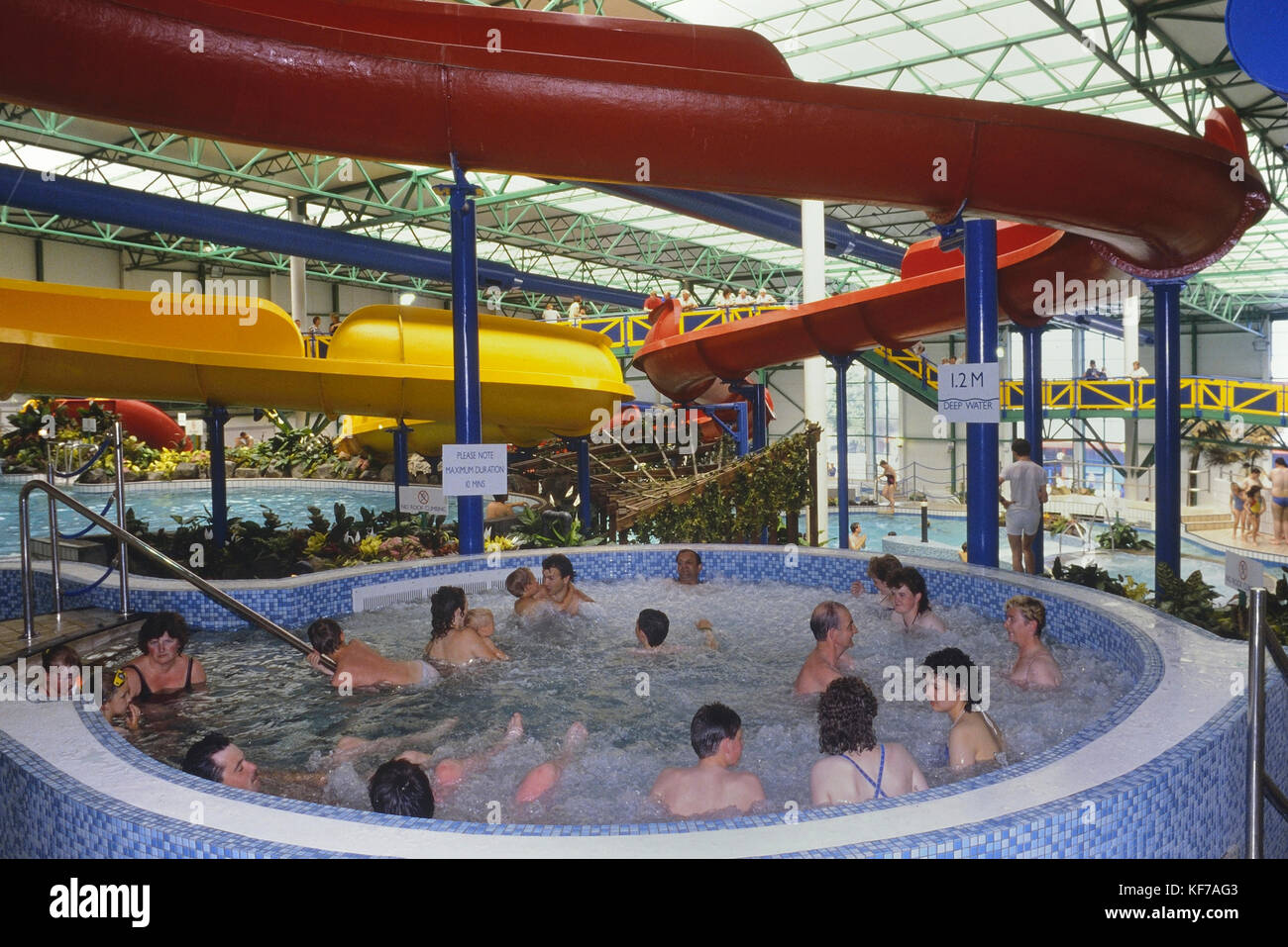 Wondersplash water park, al Butlins Ayr, Wonderwest mondo holiday camp, Scotland, Regno Unito. Circa ottanta Foto Stock