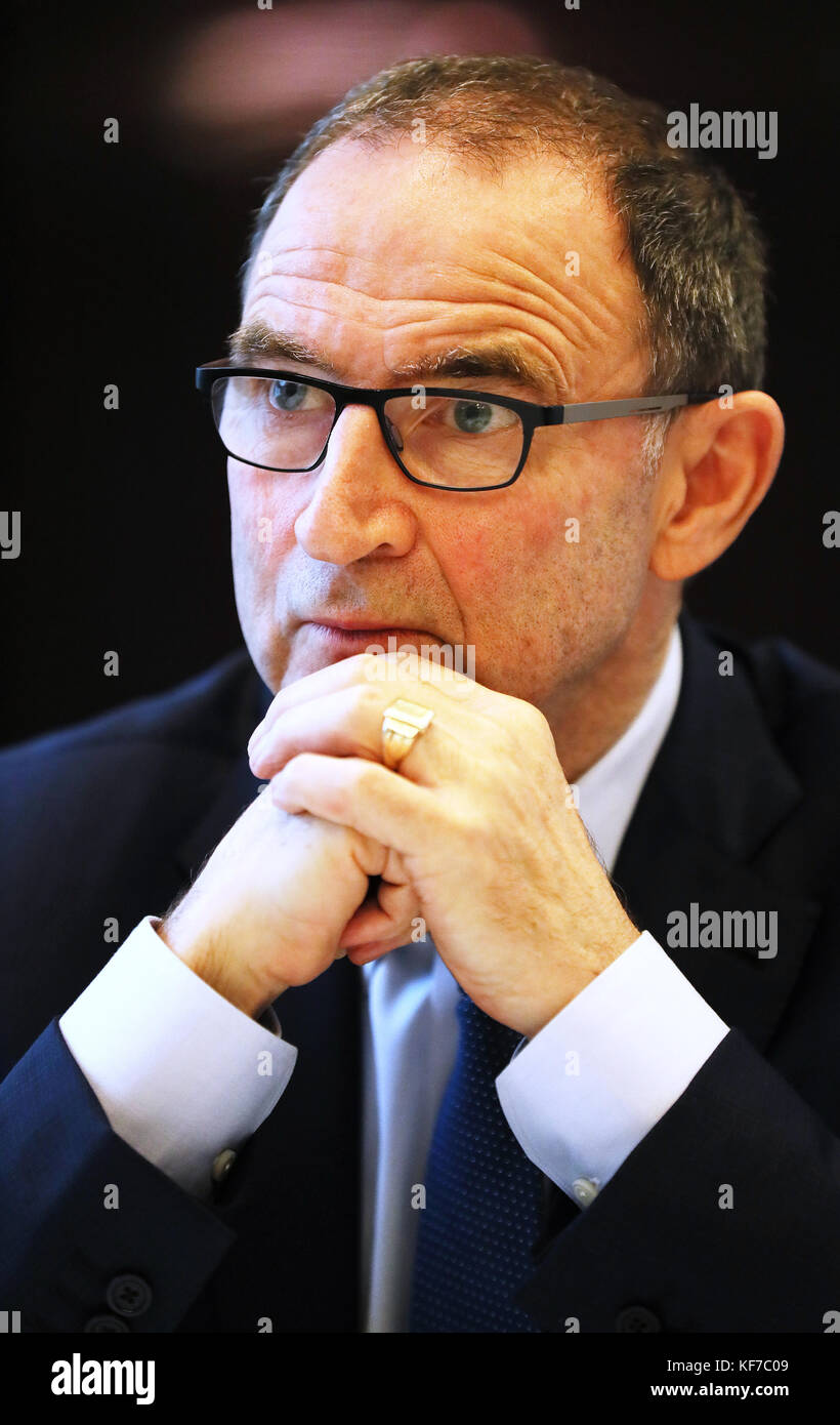 Il manager della Repubblica d'Irlanda Martin o'Neill durante l'annuncio della squadra al Three HQ di Dublino. PREMERE ASSOCIAZIONE foto. Data foto: Giovedì 26 ottobre 2017. Vedi la storia della Pennsylvania Soccer Republic. Il credito fotografico dovrebbe essere: Brian Lawless/filo PA. RESTRIZIONI: Solo per uso editoriale. Nessun uso commerciale. Foto Stock