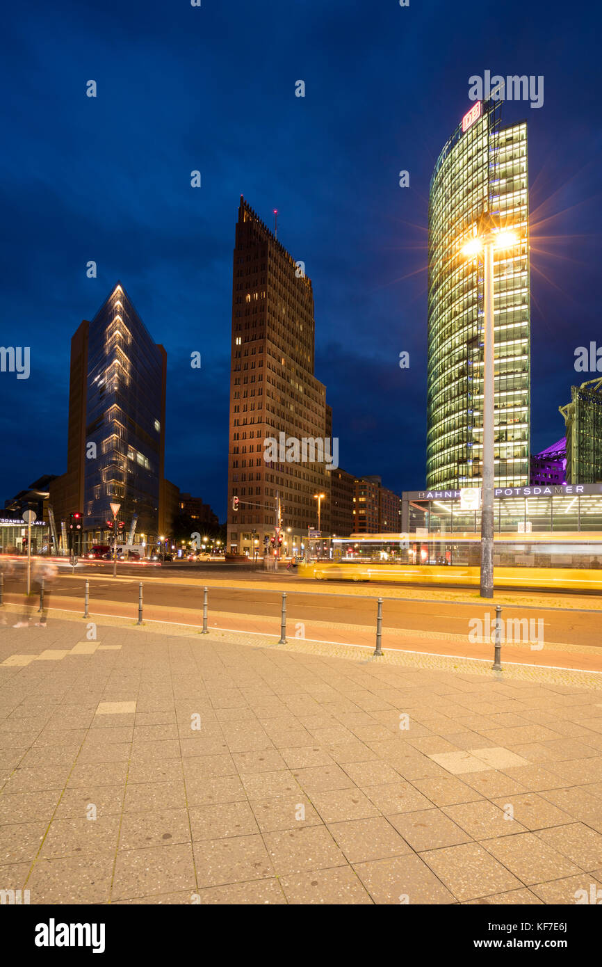 Forum-torre, kollhoff-tower, bahntower, Potsdamer Platz, Berlin, Germania, Europa Foto Stock