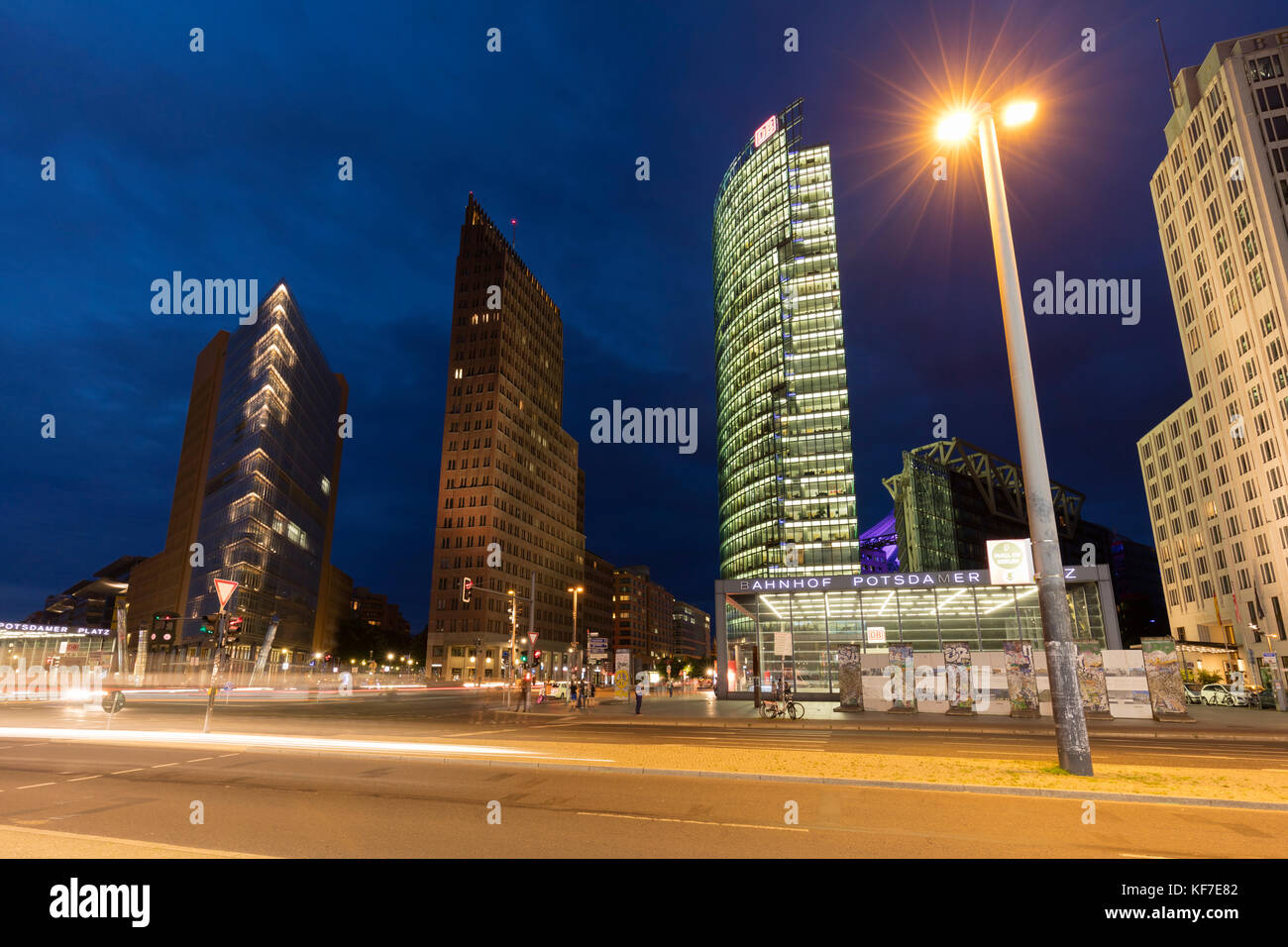 Forum-torre, kollhoff-tower, bahntower, Potsdamer Platz, Berlin, Germania, Europa Foto Stock