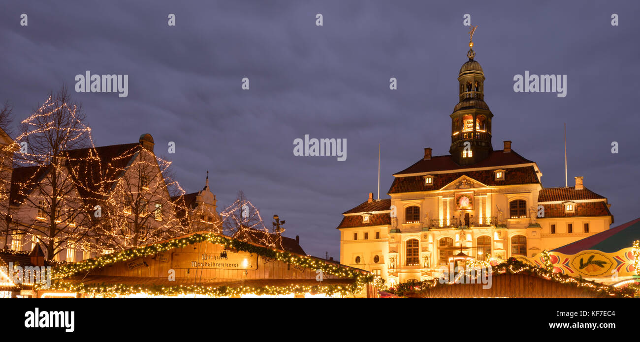 Mercatino di Natale e municipio, Lüneburg, bassa sassonia, Germania, Europa, Foto Stock