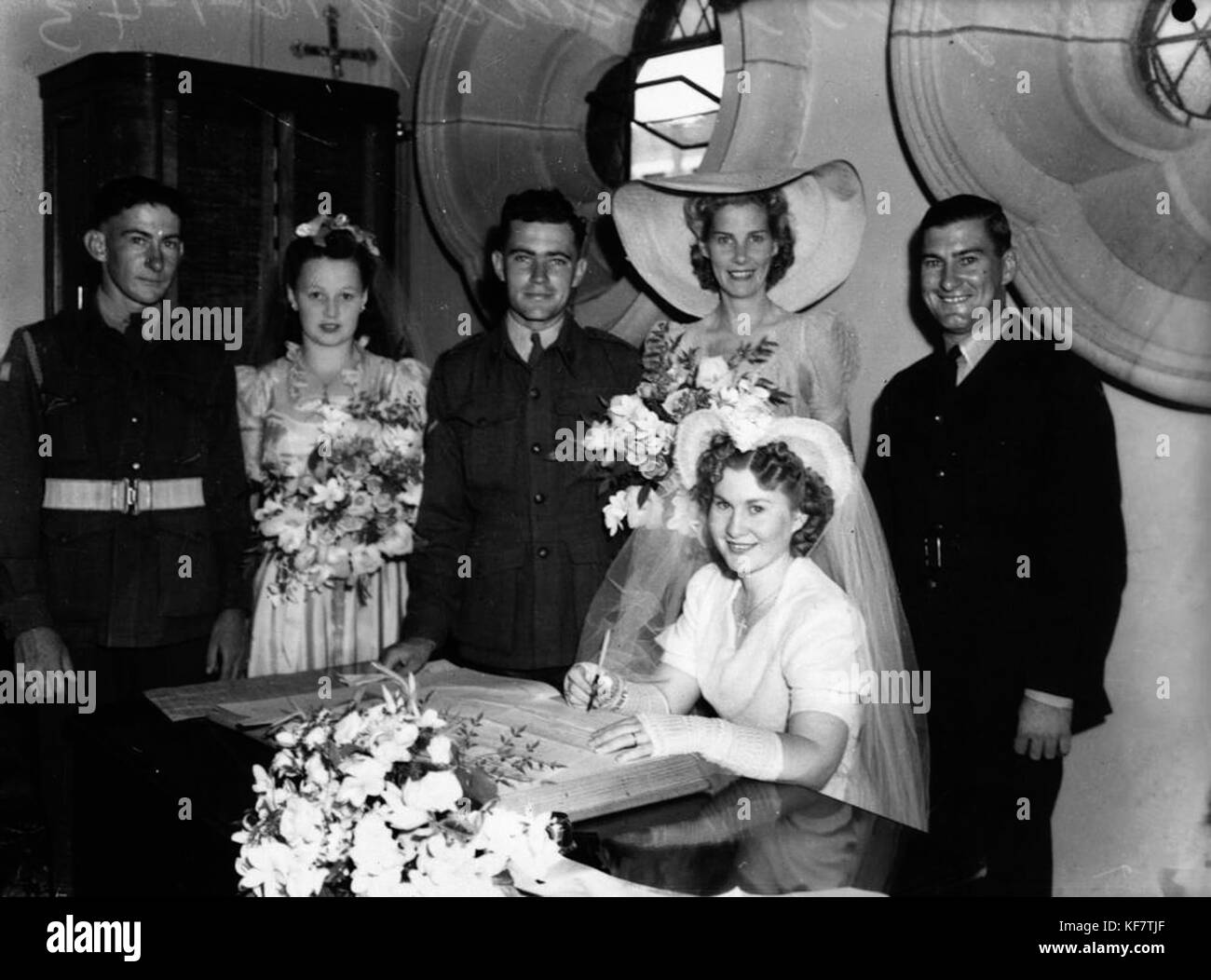 1 105272 firma il registro di matrimonio, 1939-1945 Foto Stock