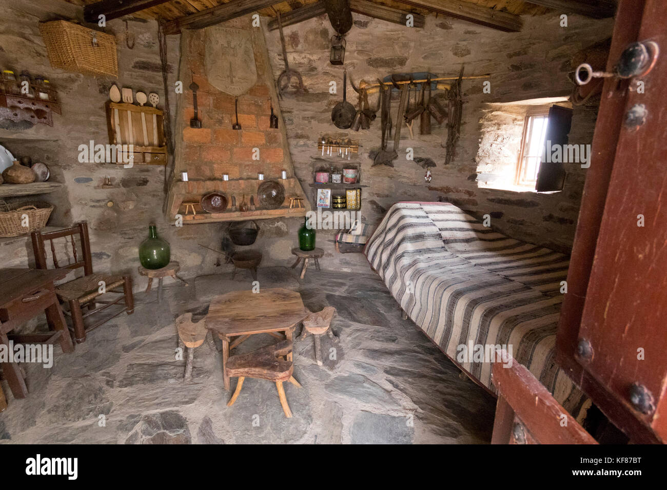 Decorazione interna di una casa museo da Extremadura (Spagna) città rurali. Foto Stock