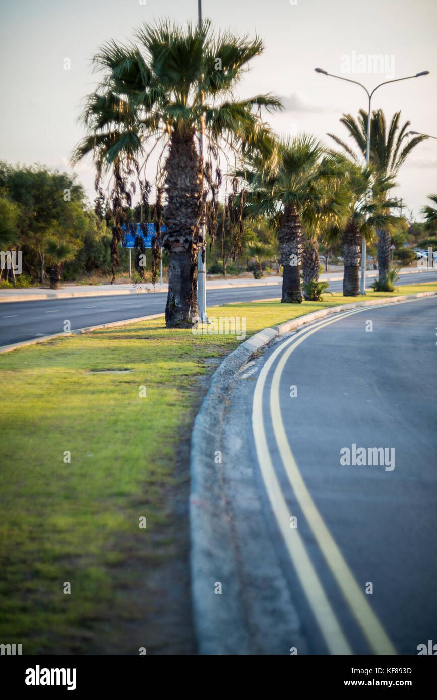 Strada per l'aeroporto di Larnaca, Cipro Foto Stock