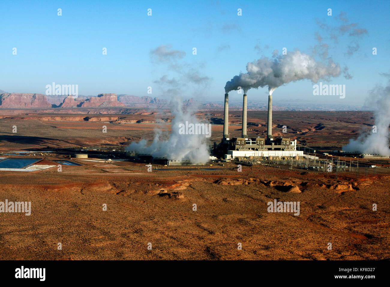 Stati Uniti d'America, Arizona, pagina, navajo stazione di generazione, una centrale a carbone powerplant elettrico situato sul navajo indian reservation Foto Stock