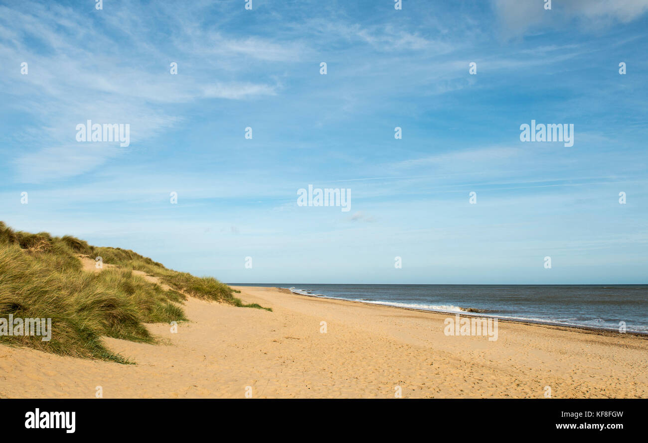 La spiaggia e le dune a Winterton sul mare di Norfolk, Inghilterra Foto Stock La spiaggia e le dune a Winterton sul mare di Norfolk, Inghilterra Foto Stock