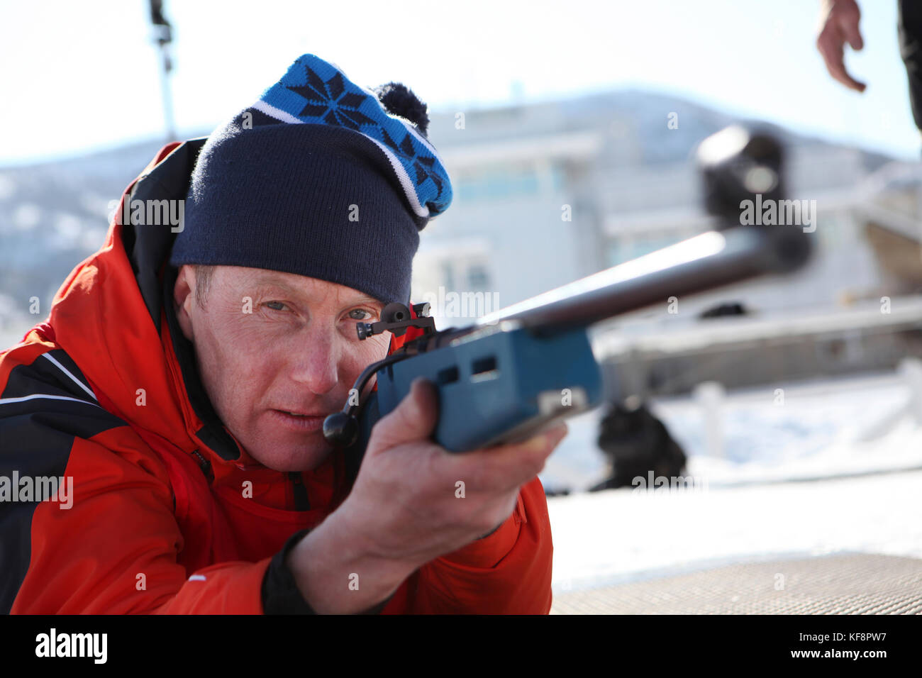 Stati Uniti d'America, Utah, midway, soldato cava, imparare a biathlon, il ritratto di henry druce presso il poligono di tiro Foto Stock