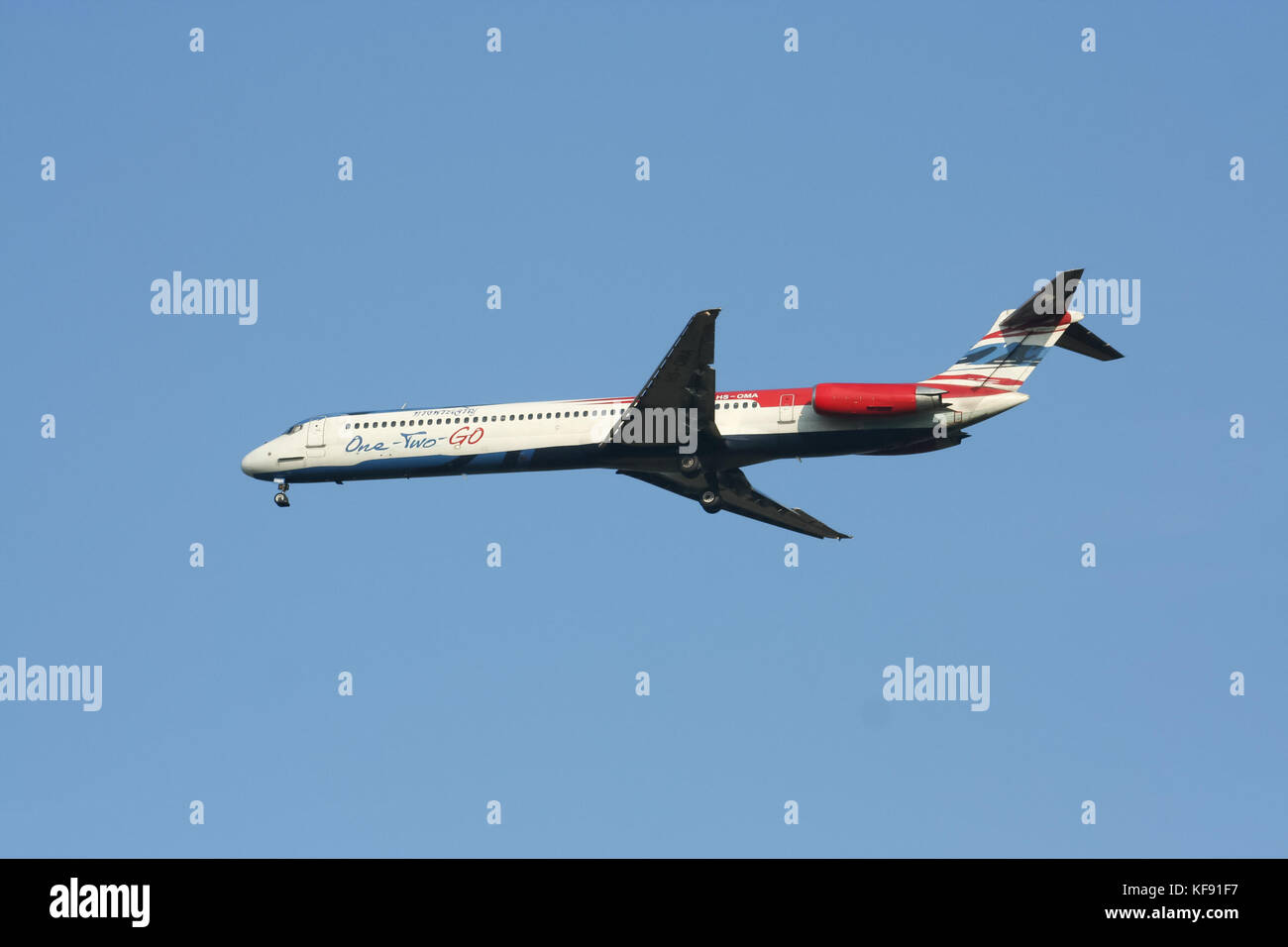 Licciana Nardi, Italia - circa 2007: hs-oma MD-82 di uno di due compagnie aeree go ( compagnia aerea low-cost), atterrando all aeroporto di chiangmai da l'aeroporto Don Muang di Bangkok, Foto Stock