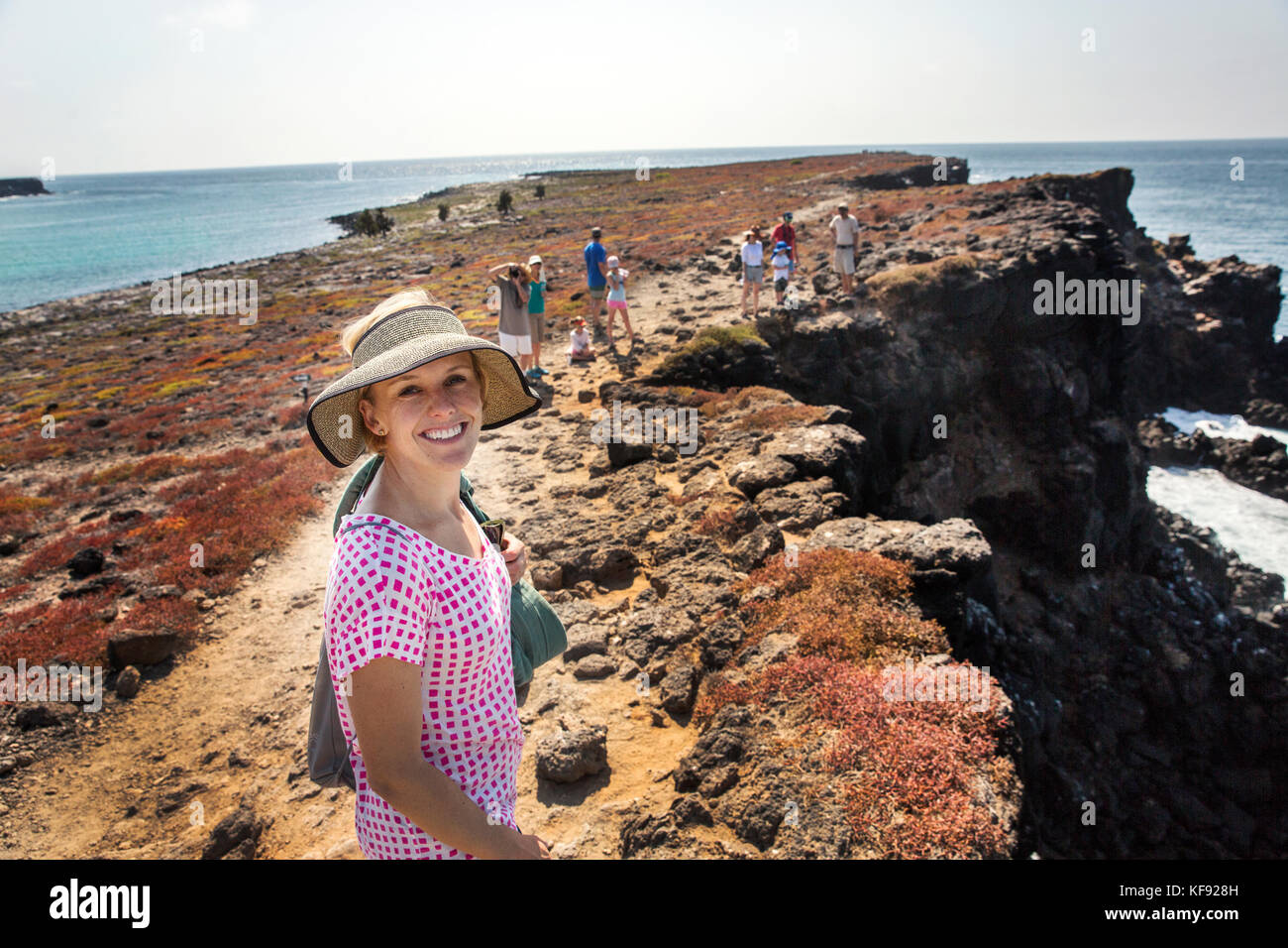 Isole Galapagos, ecuador, individui esplorare intorno a sud plaza isola la se costa di santa cruz Foto Stock