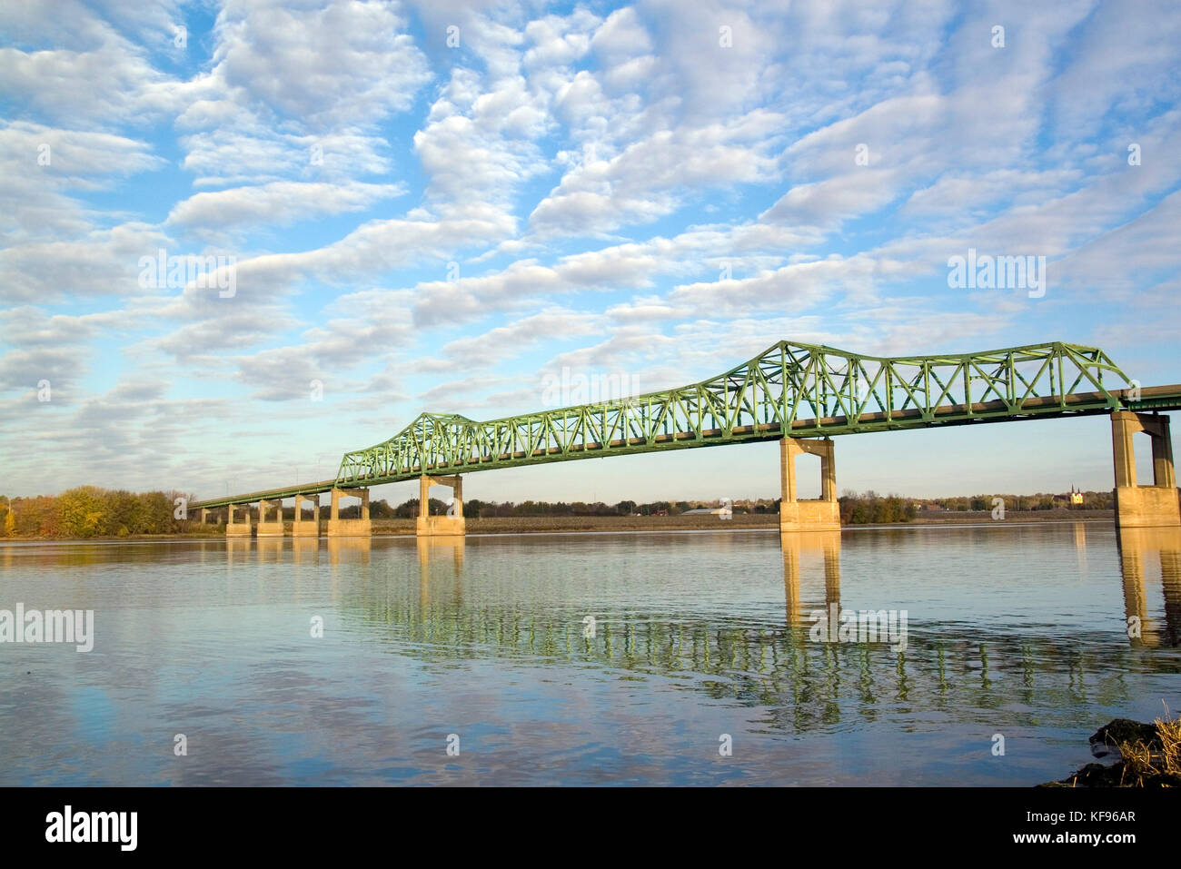 Stati Uniti d'America, del Midwest, un ponte sul fiume Mississippi tra Clinton, ia e fulton, il Foto Stock