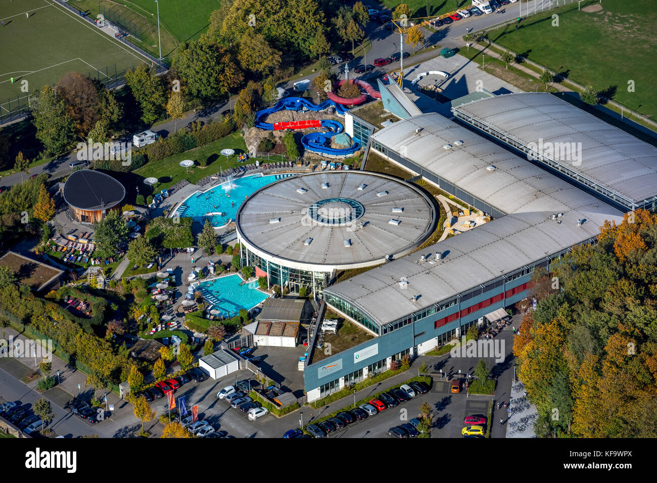 Maximare Hamm, piscina con area esterna, Hamm, zona Ruhr, Nord Reno-Westfalia, Germania Europa, ottobre d'oro, Hamm, Hebst, vista aerea, a. Foto Stock