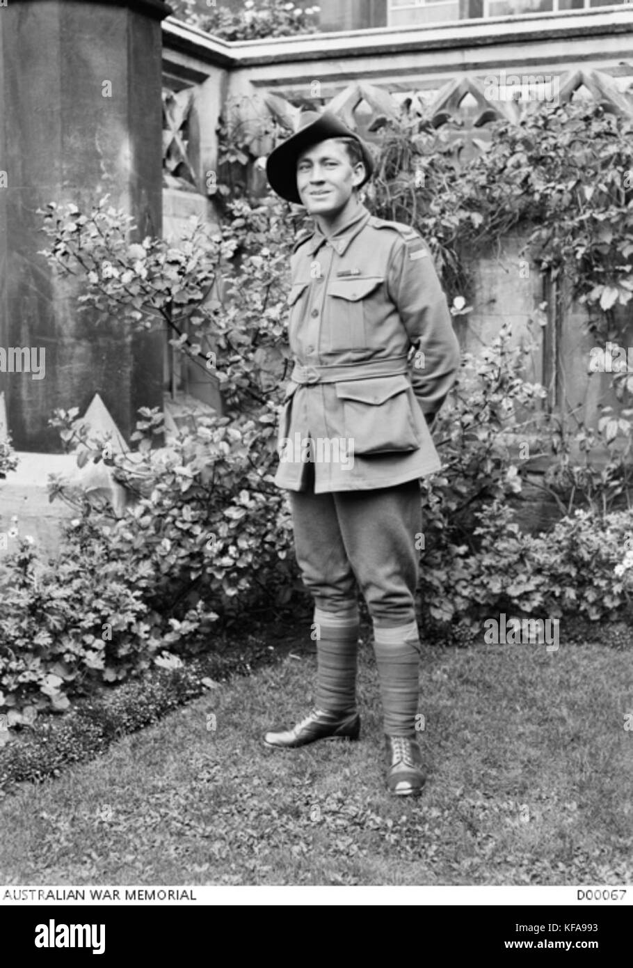 Questa immagine onora Phillip Davey, un eroe di guerra decorato che ha ricevuto la Victoria Cross (VC) e la Military Medal (MM). Il suo coraggio e il suo servizio durante la guerra sono commemorati in questo ritratto. Foto Stock