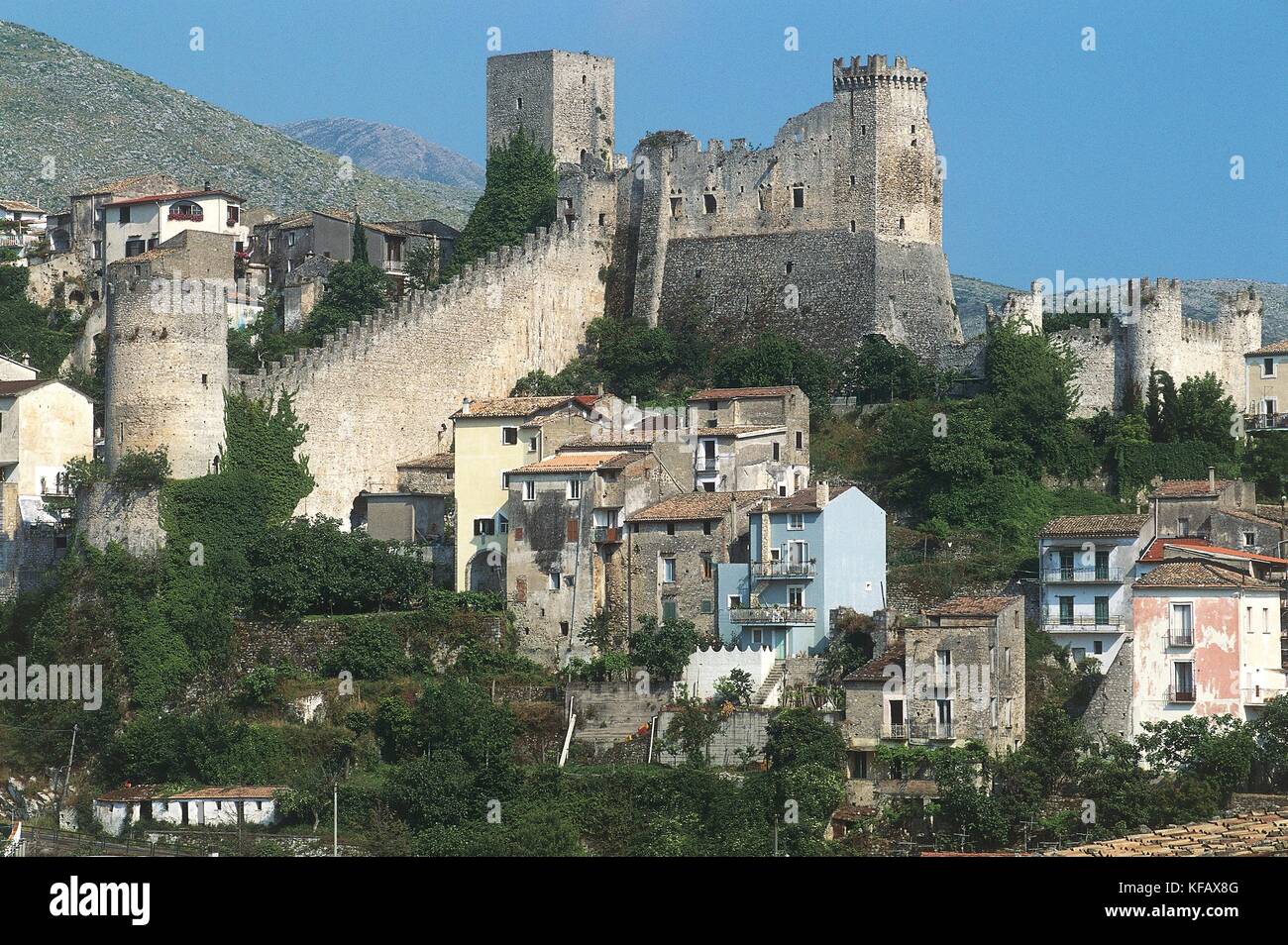 Lazio, itri (lt), una vista del centro storico dominato dal ...