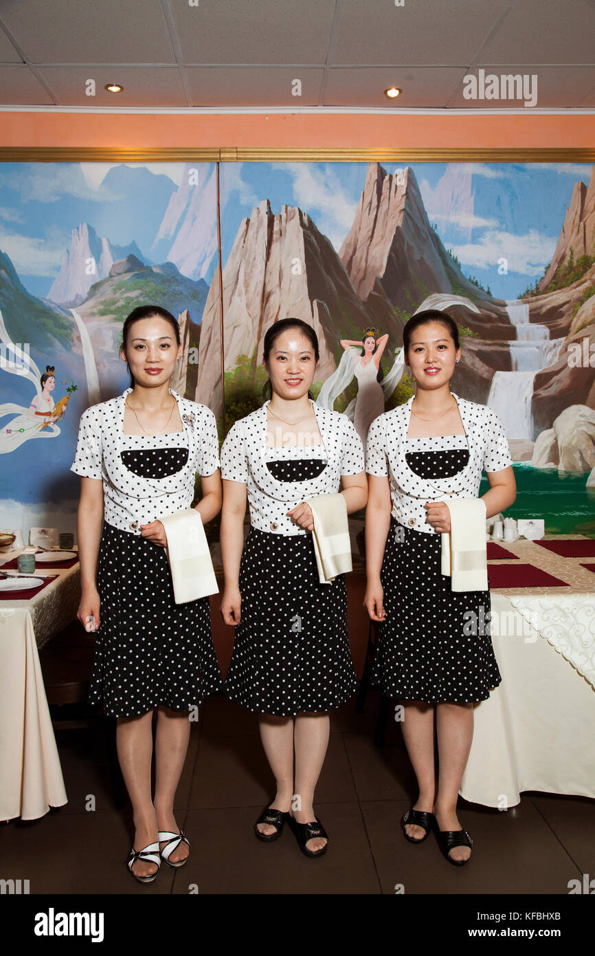 RUSSIA, MOSCA. Ritratto di personale a Koryo, a nord il ristorante Coreano a Mosca. Foto Stock