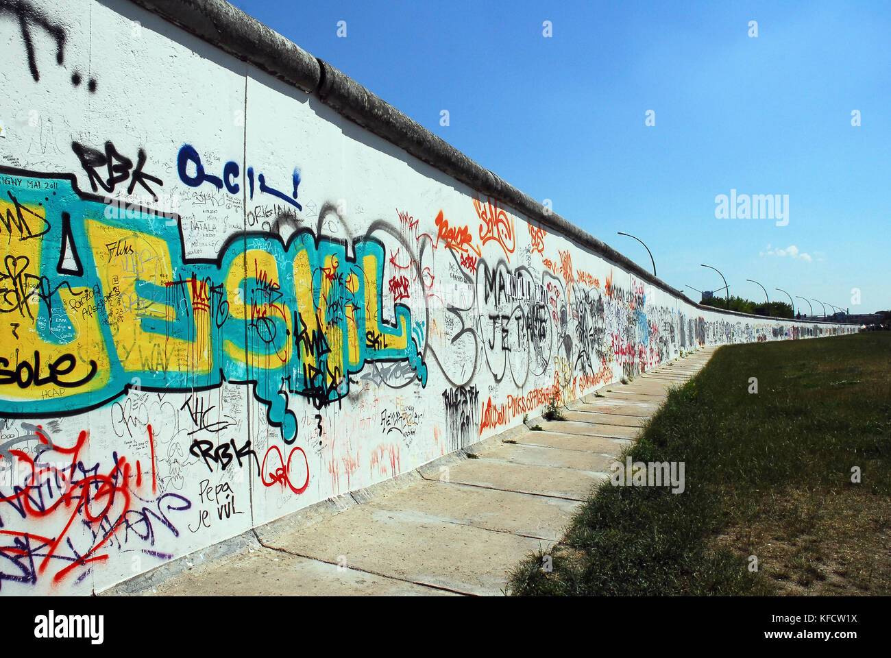 BERLINO-MAGGIO 31:il muro di Berlino alla East Side Gallery, Berlino, Germania, il 31,2011 maggio. Foto Stock
