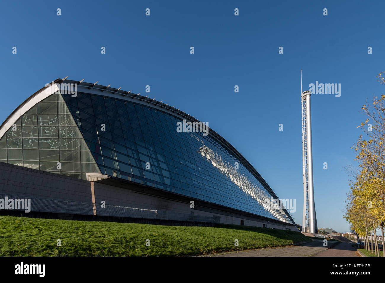 Glasgow Science Centre e Glasgow Tower presso il Clyde Waterfront Foto Stock