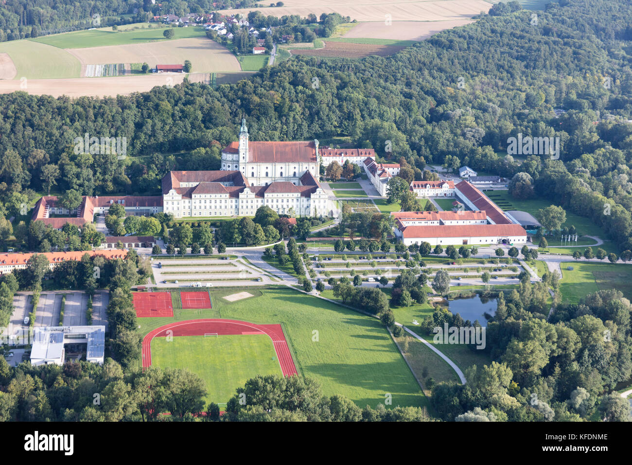 Vista aerea di Fürstenfeld Abbey, Fürstenfeldbruck, Baviera, Germania Foto Stock