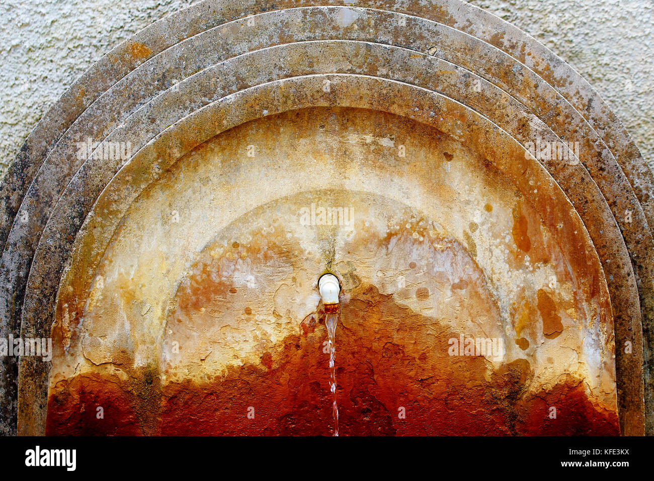 Molla di minerali, con una bellissima struttura parete in background. Foto Stock