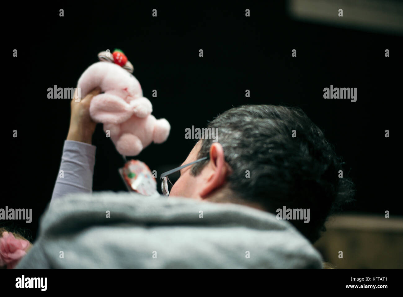 Londra, Regno Unito. 27th, ottobre 2017. cosplayers, ventole, celebrità e guide di stallo presso mcm london comic con al centro excel, ottobre 2017. © Simone re/ alamy live news Foto Stock