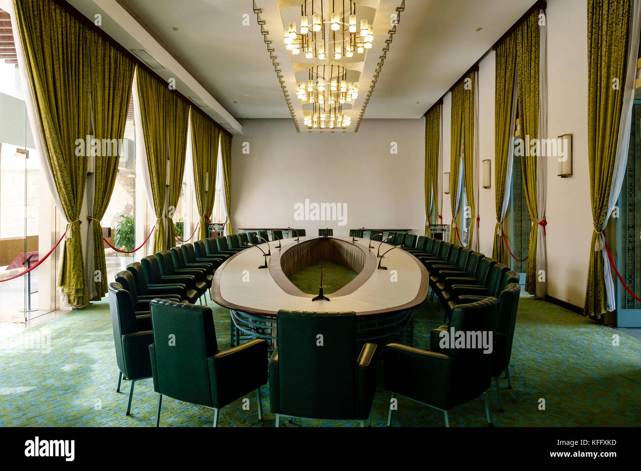 Cabinet Room presso il palazzo di indipendenza, Ho Chi Minh City, Vietnam Foto Stock