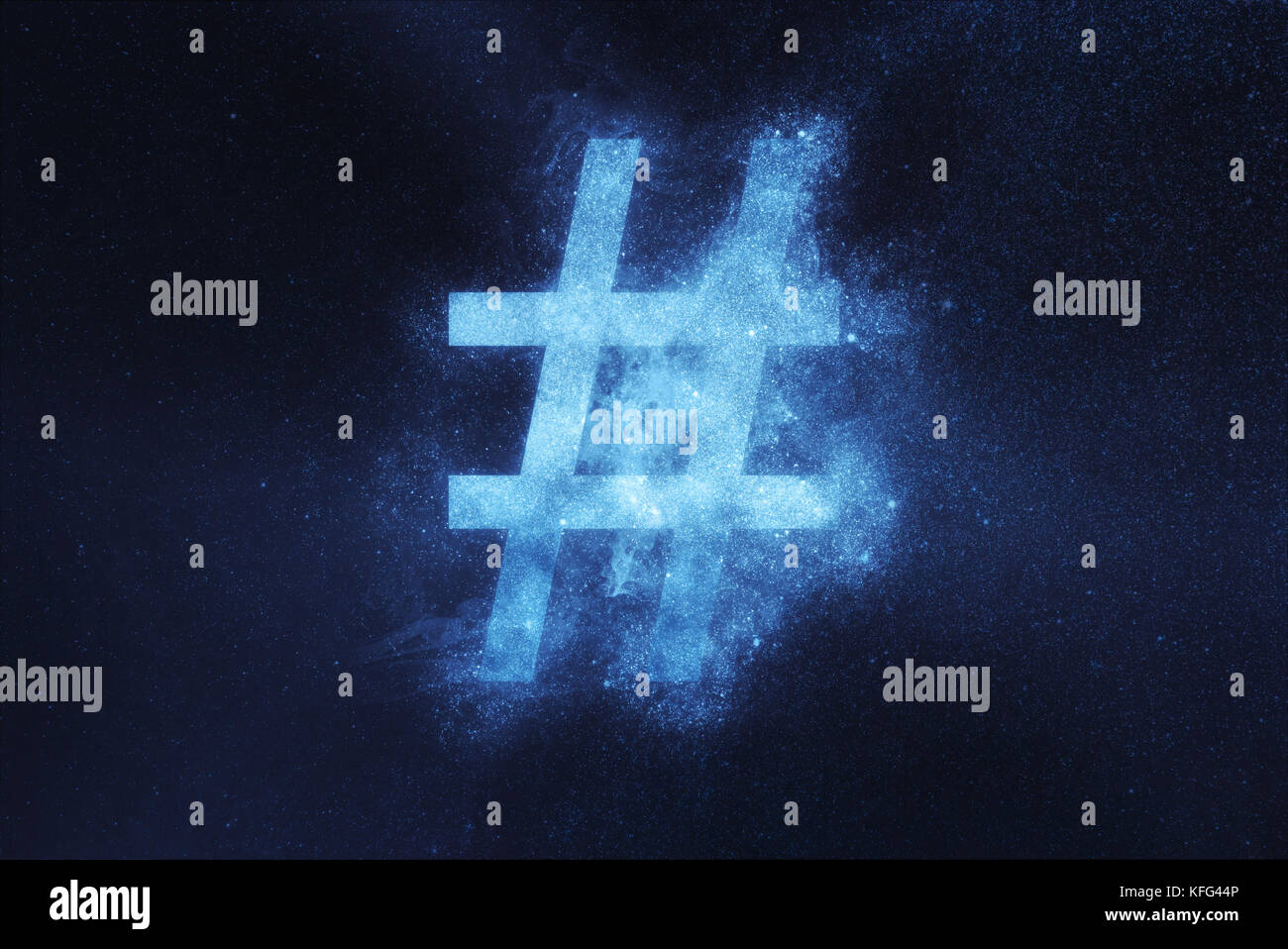 Hashtag segno, Hashtag simbolo. Abstract di notte sullo sfondo del cielo  Foto stock - Alamy