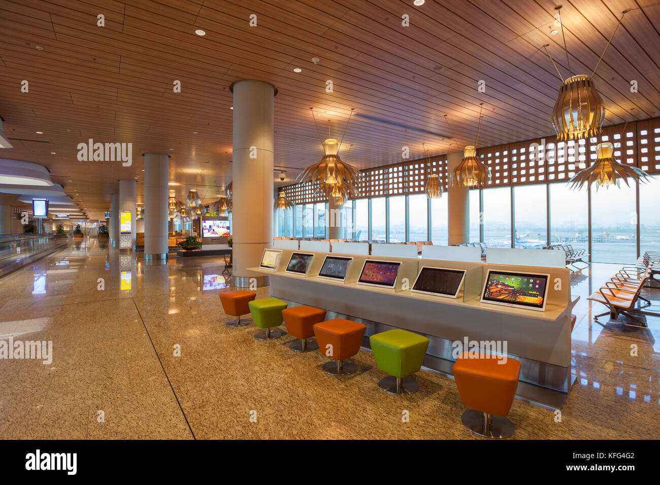 MUMBAI, India - 21 gennaio: Terminal 2 dell'aeroporto internazionale di Mumbai (BOM) il 21 gennaio 2017. Foto Stock