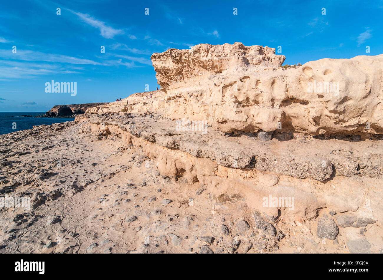 Dune del Pliocene, calcarenites formata dai resti fossili di Shell e alghe marine, gli indicatori dell'esistenza di un clima più mite. Ajuy, Fuerteventura, Foto Stock