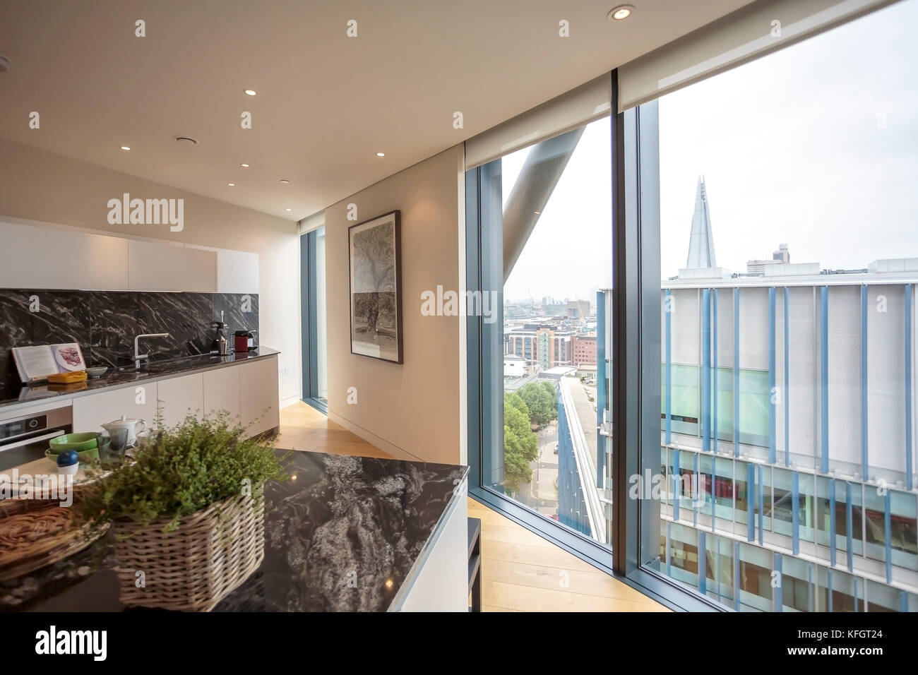Interno del neo bankside flat in london Foto Stock