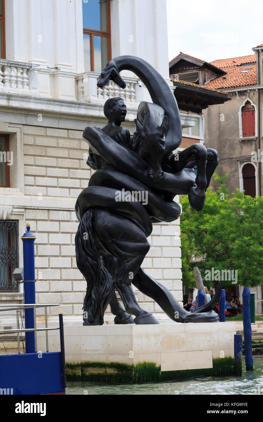 Il destino di un uomo bandito, Damien Hirst, Biennale di Venezia 2017 Foto Stock