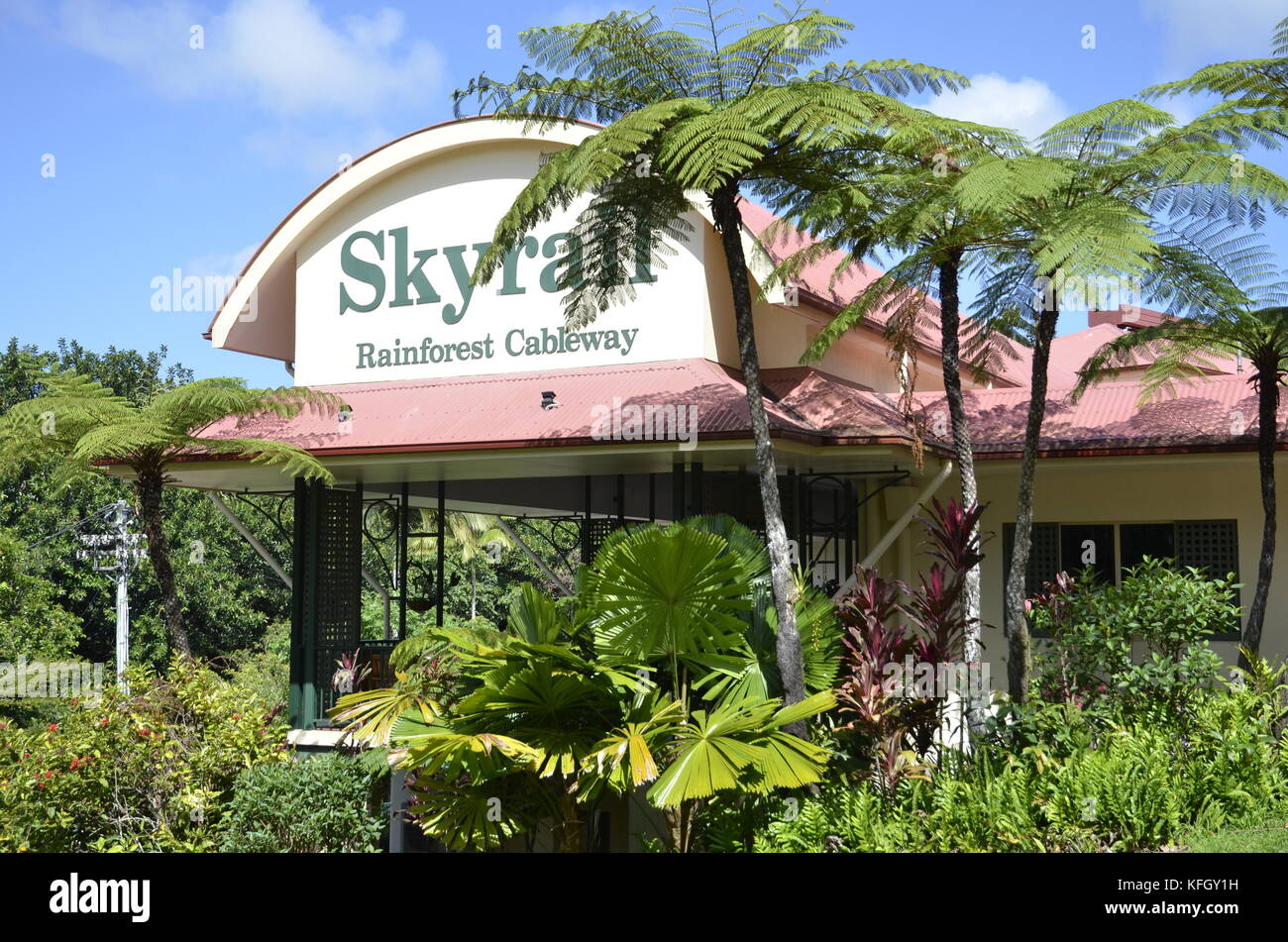 La Skyrail Terminal a Kuranda nel Queensland del nord. Skyrail è un cavo auto in esecuzione sulla foresta pluviale a Barron Gorge National Park di Smithfield. Foto Stock