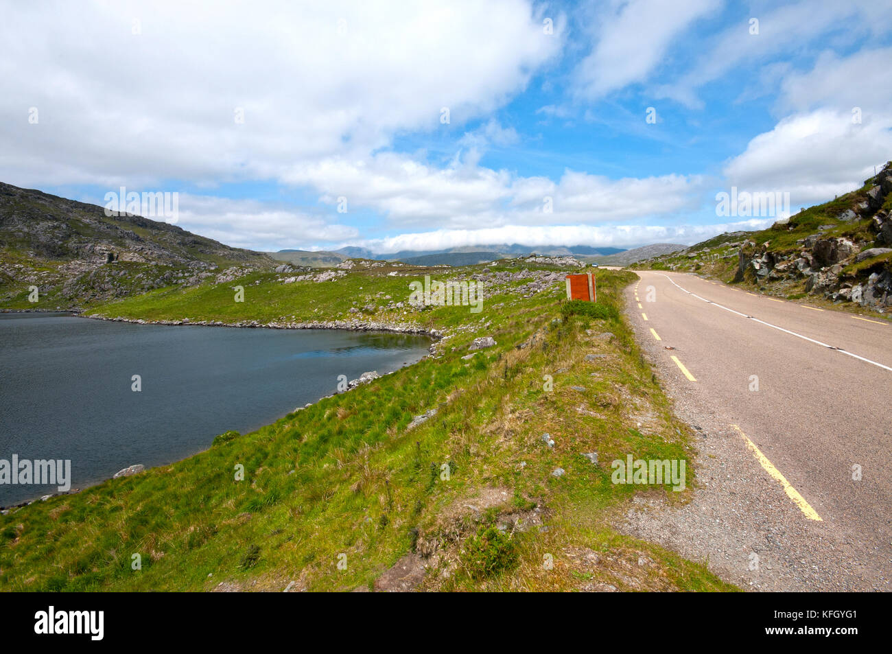 Il paesaggio lungo la N71 road, Ring of Kerry County Kerry, Irlanda Foto Stock
