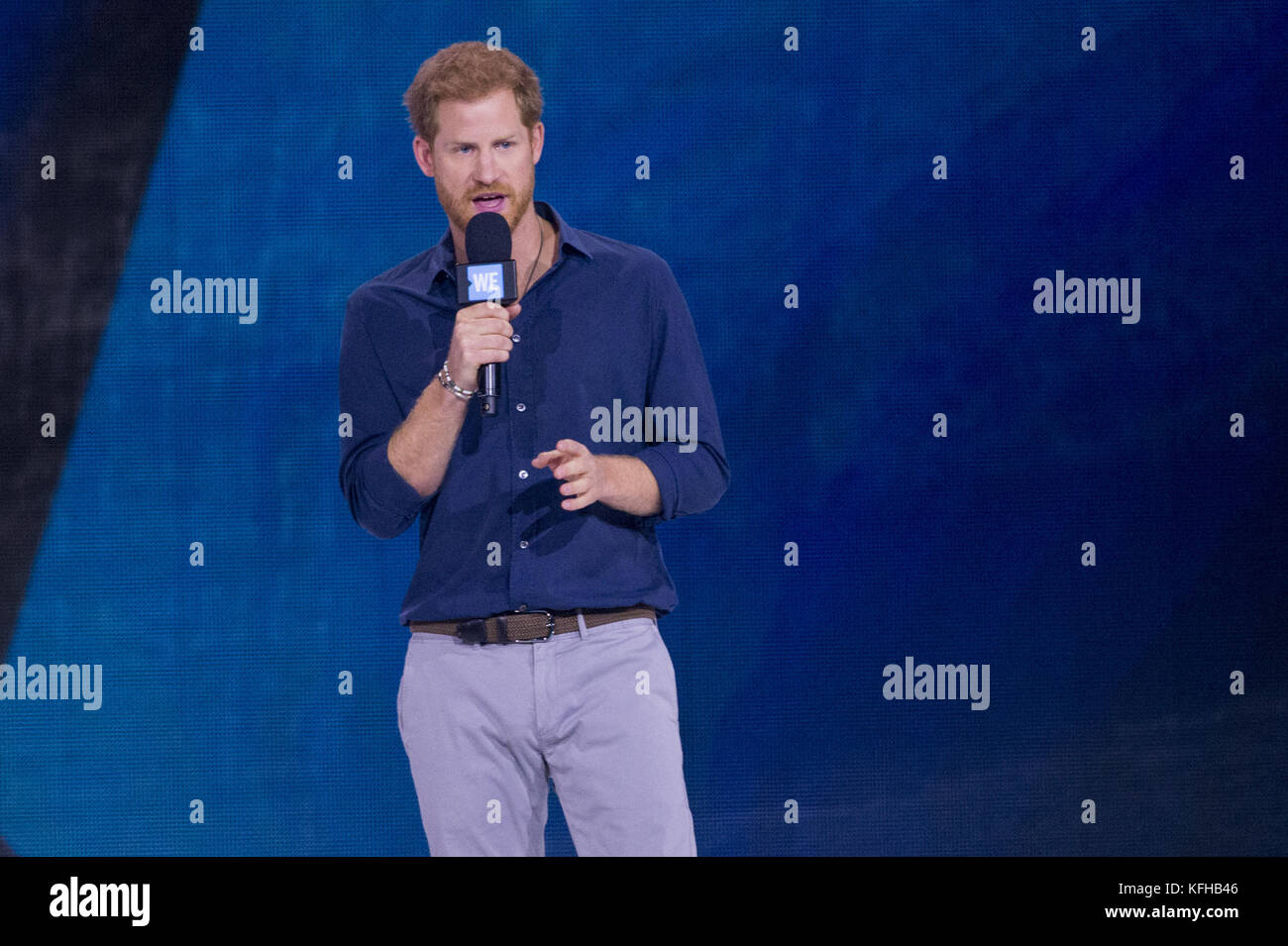 Il principe Harry partecipa a un WE Day, evento educativo e di ispirazione che celebra il potere dei giovani di fare la differenza positiva nel mondo. Con: Prince Harry Where: Toronto, Canada When: 28 Set 2017 Credit: Euan Cherry/WENN.com Foto Stock