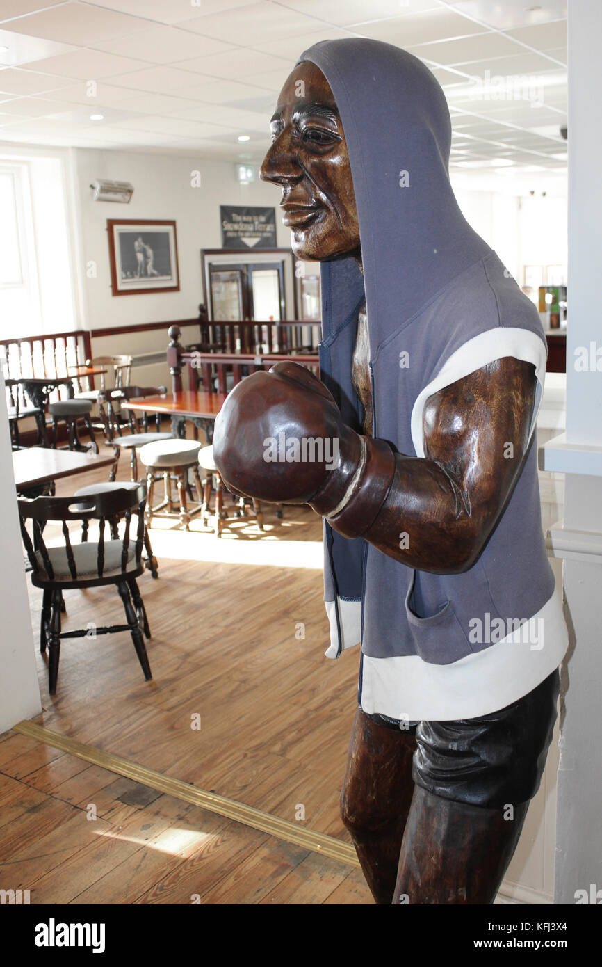 La scultura della boxe leggenda Randolph Turner Foto Stock