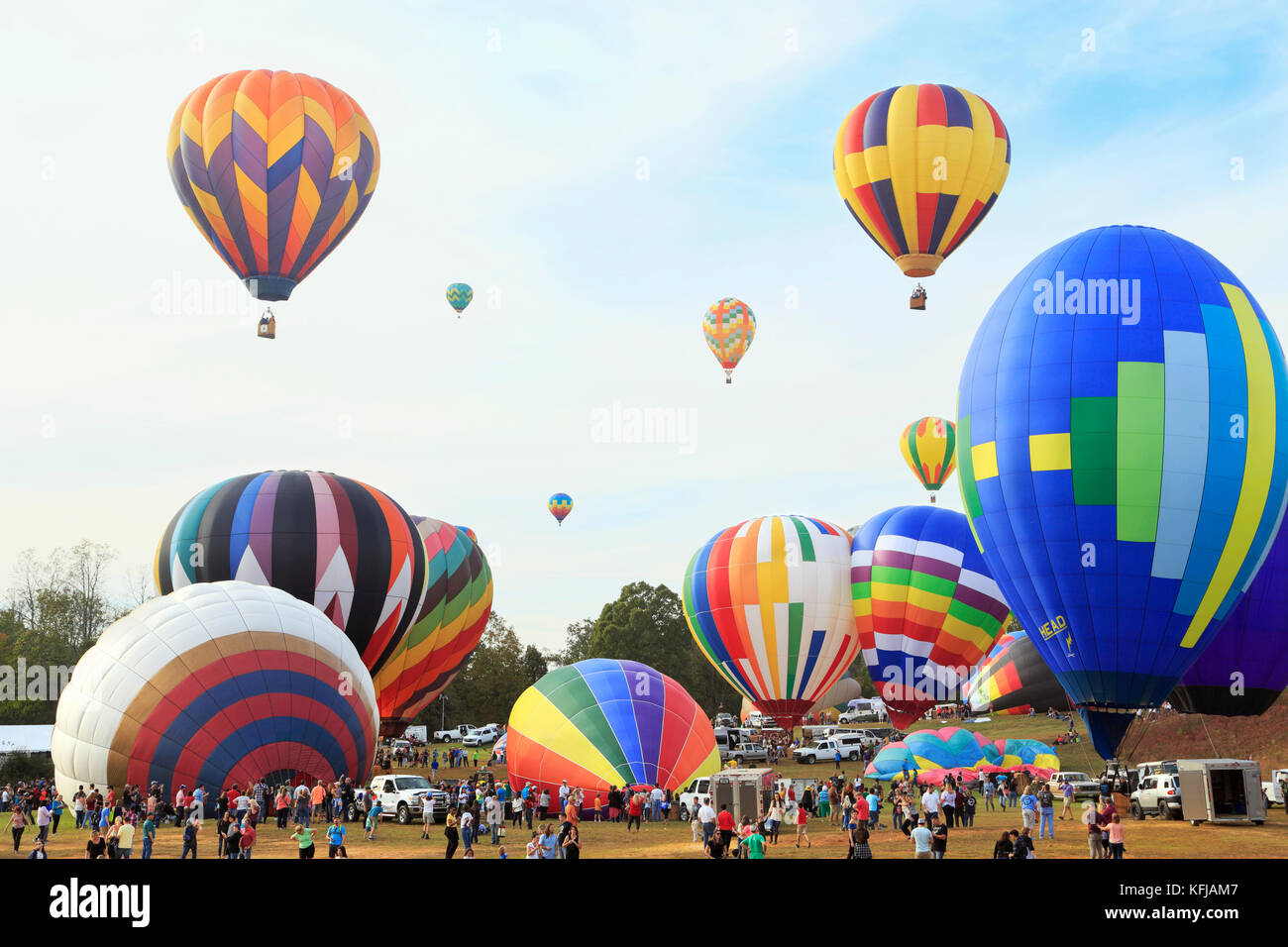 Carolina balloon festival, statesville, North Carolina. i palloni ad aria calda di decollare. Foto Stock