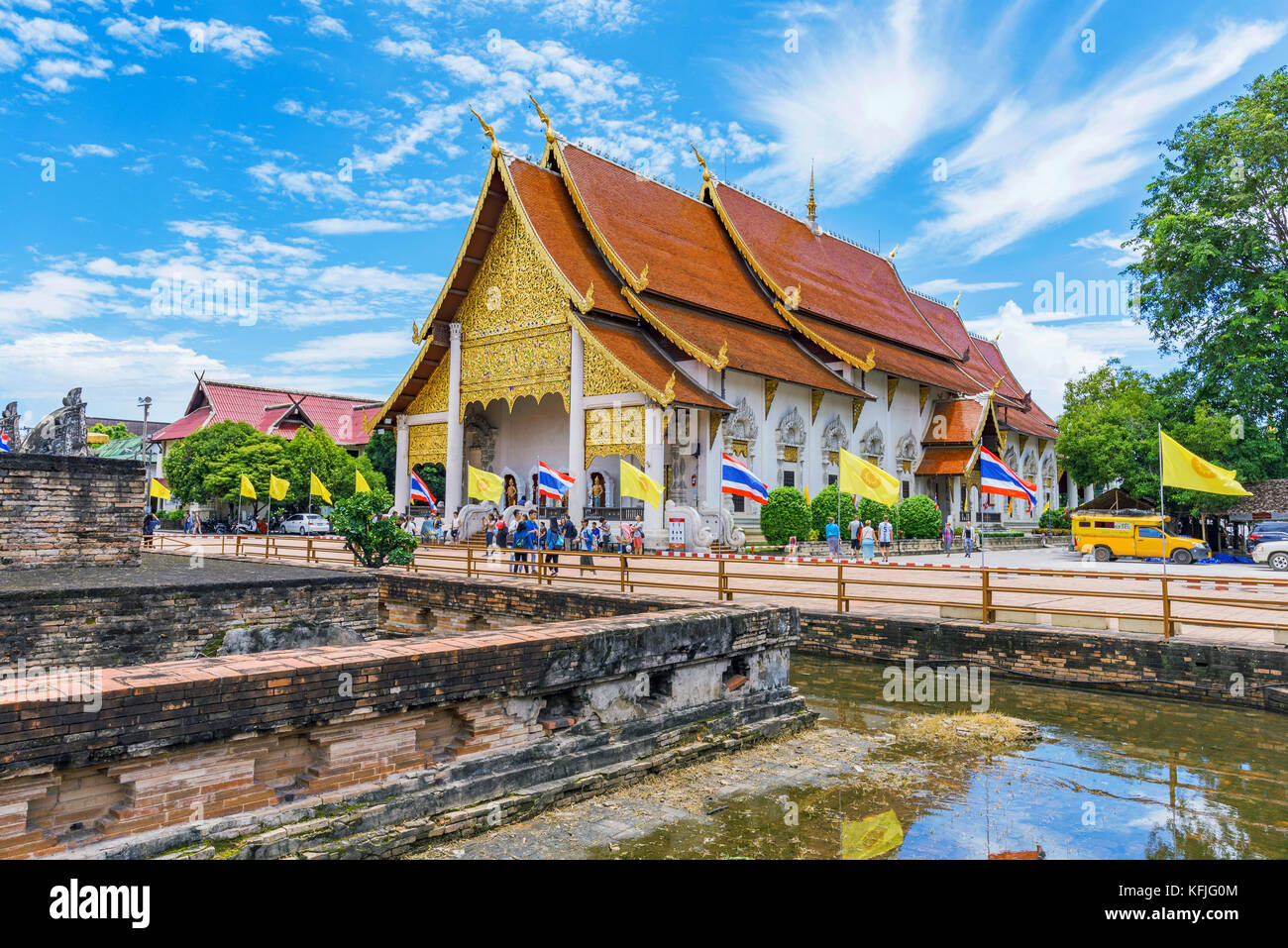 Chiang Mai, Thailandia - Luglio 26: questo è l'architettura del famoso Wat Chedi Luang tempio che è un popolare punto di riferimento nel centro storico sul ju Foto Stock