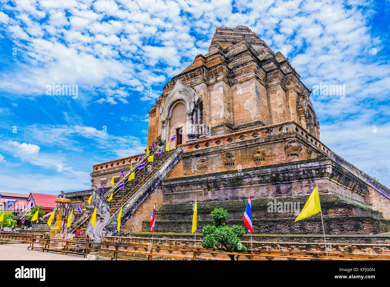Wat Chedi Luang tempio in Chiang Mai Foto Stock