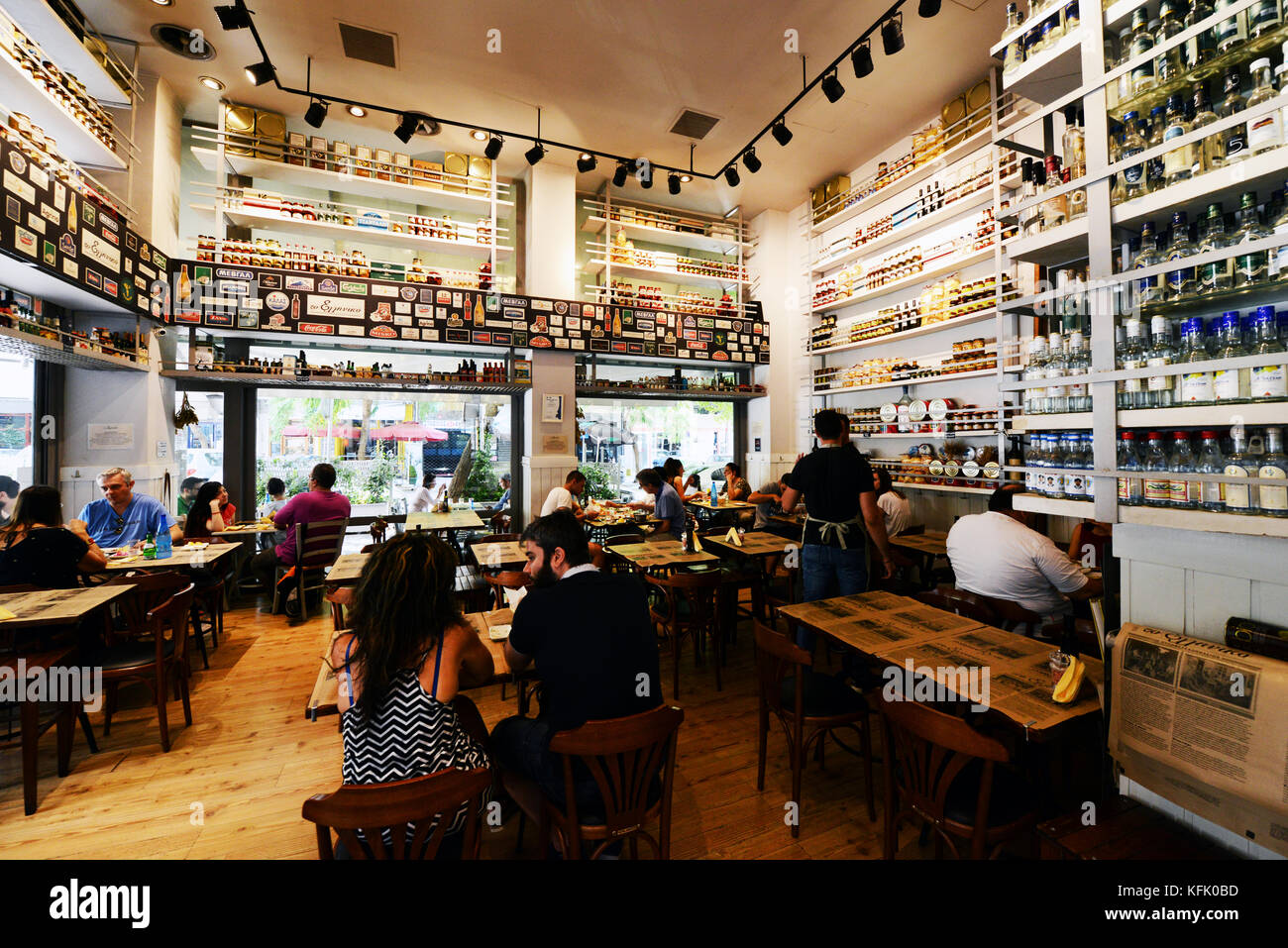 "Greco" / ristorante Taverna in Salonicco, Grecia. Foto Stock