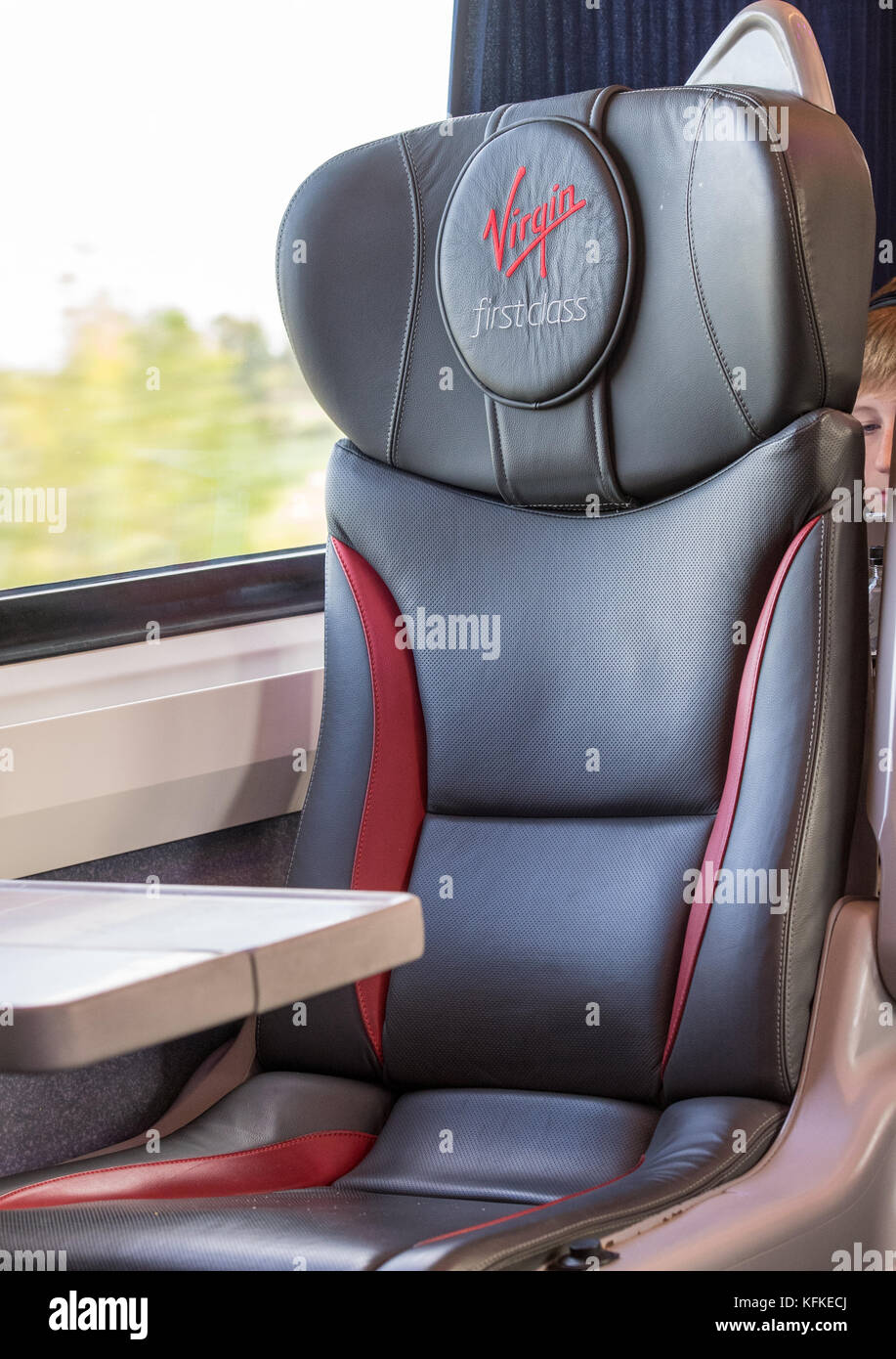 Vergine costa est treno di prima classe - sede di kings cross a Edimburgo Foto Stock