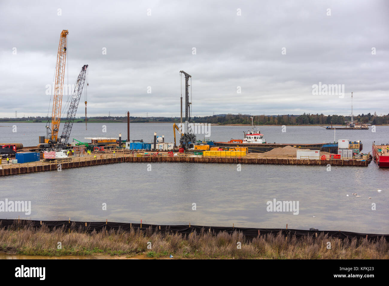 La costruzione di una autostrada attraverso Roskildefjord in Danimarca, il collegamento di Frederikssund e Hornsherred, Frederikssund, Danimarca, 26 Ottobre 2017 Foto Stock