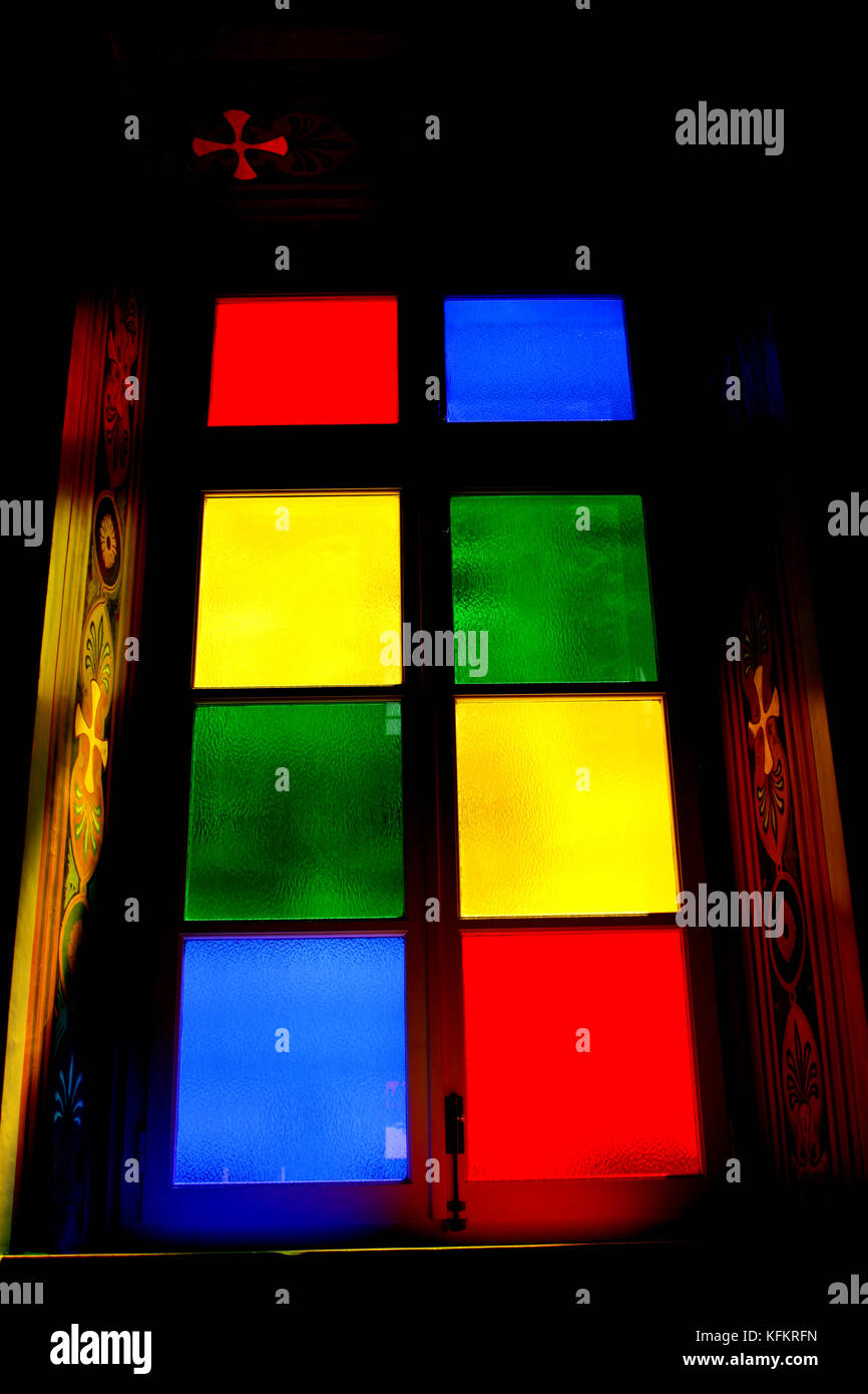 Interno di ayios nikolaos chiesa nella città SIROS, CICLADI Foto Stock